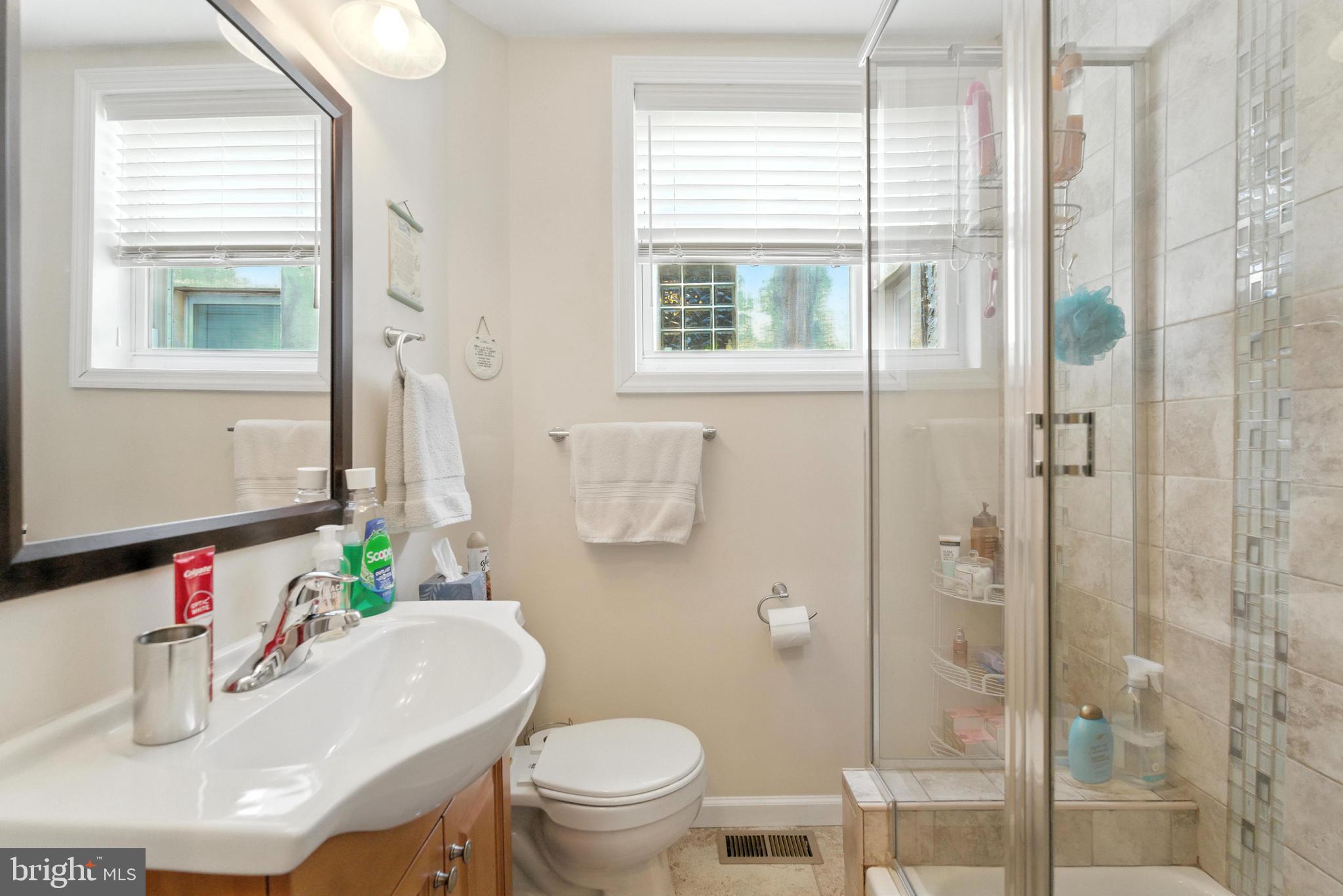 WHITMAN - Residential