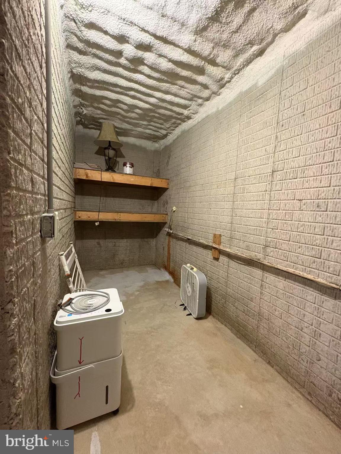 BAY HIGHLANDS - Residential