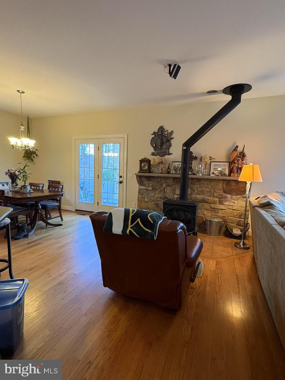 BAY HIGHLANDS - Residential