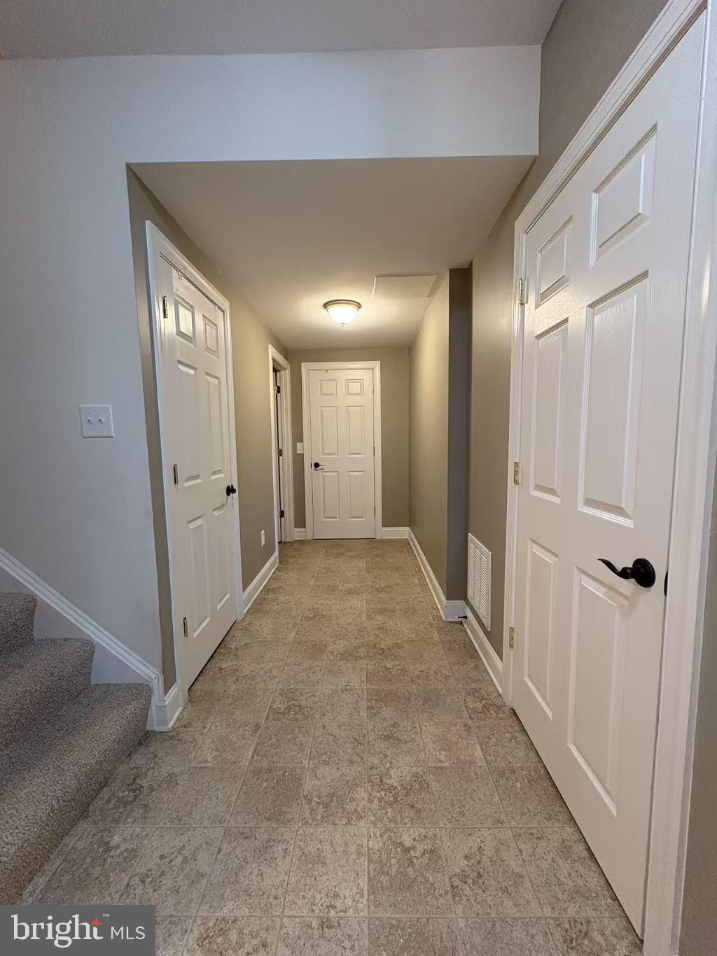 BAY HIGHLANDS - Residential