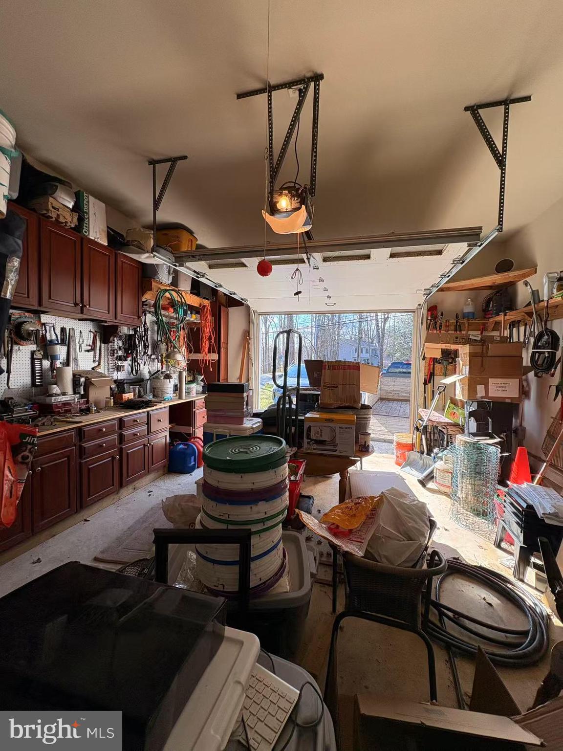 BAY HIGHLANDS - Residential