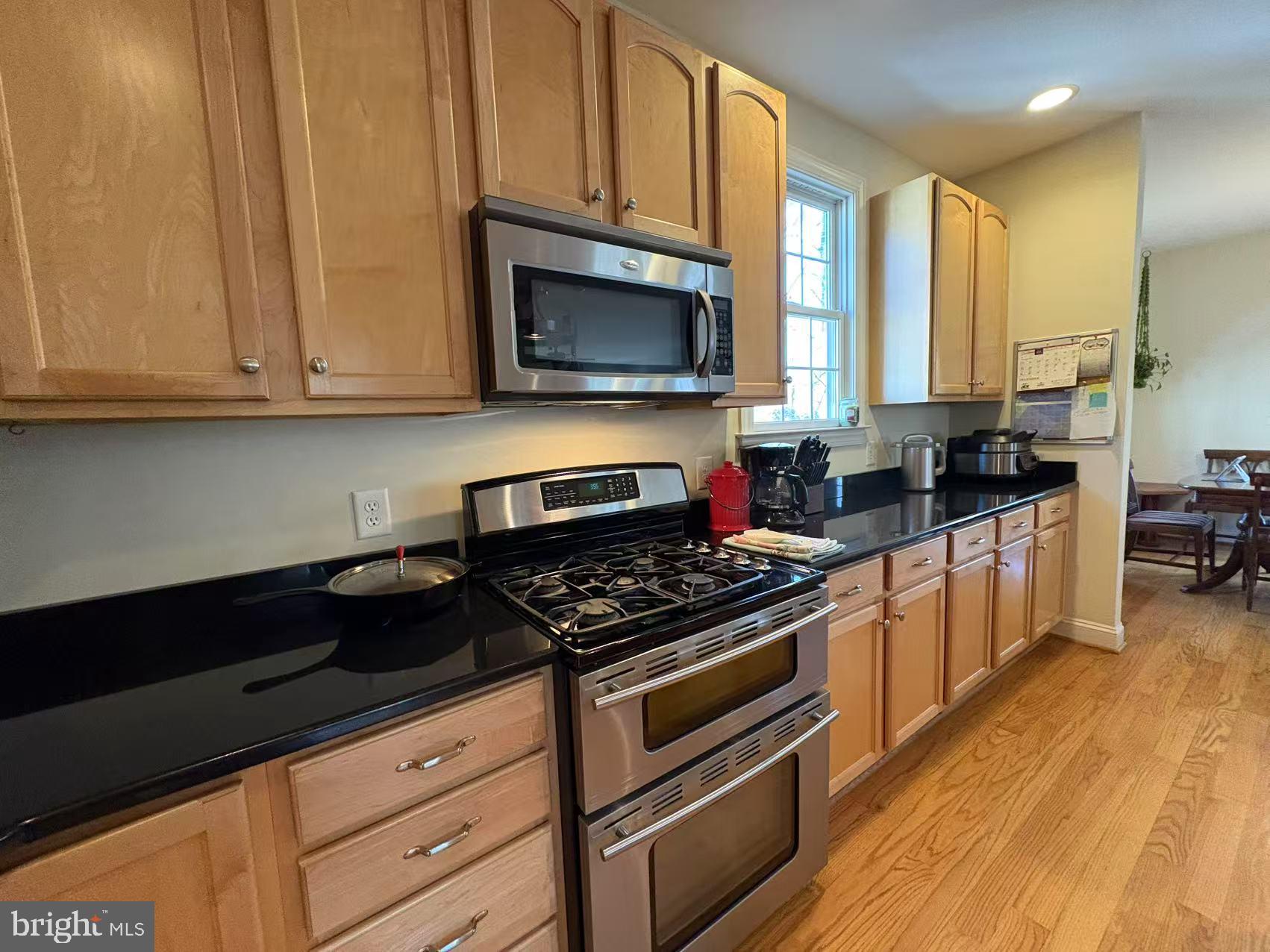 BAY HIGHLANDS - Residential