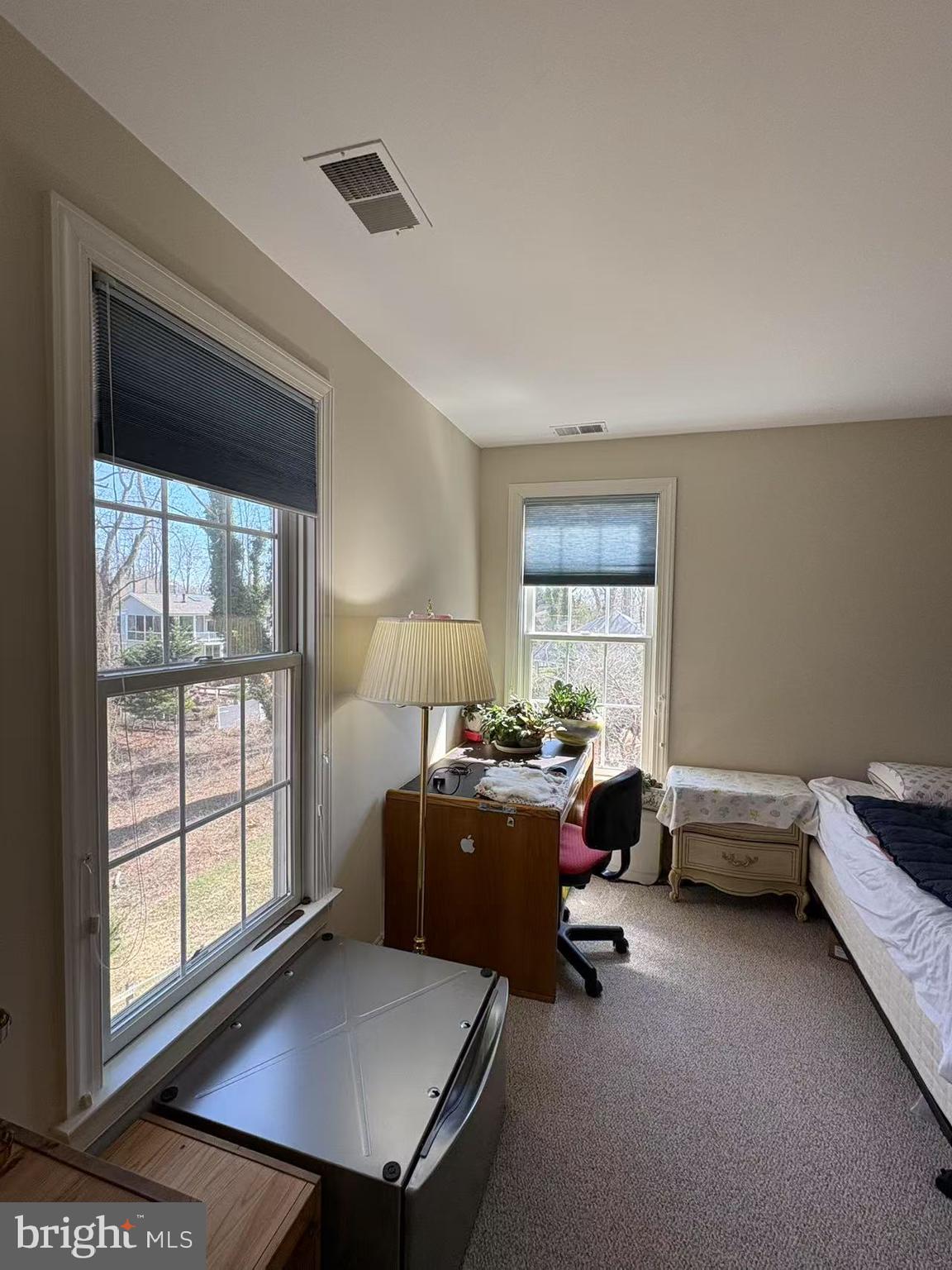 BAY HIGHLANDS - Residential