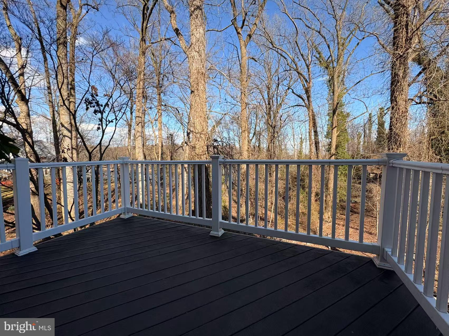 BAY HIGHLANDS - Residential