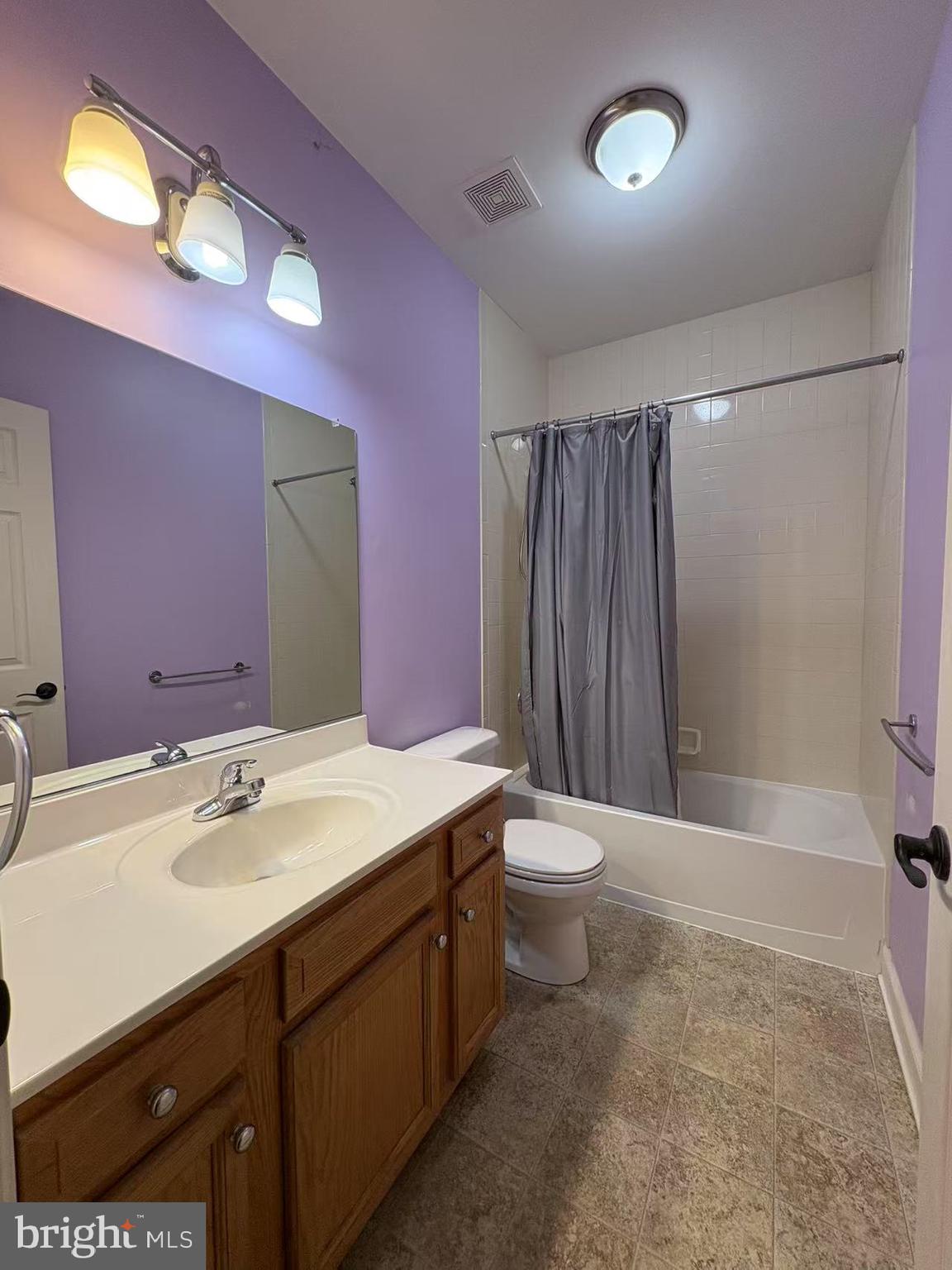 BAY HIGHLANDS - Residential