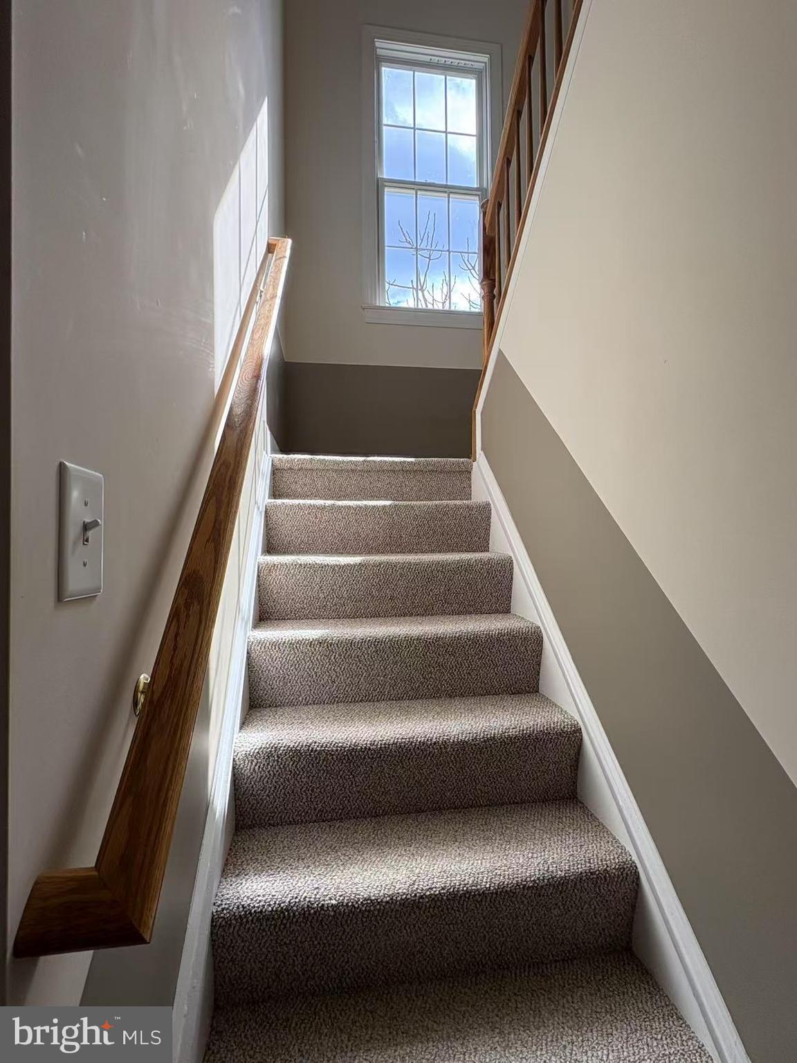 BAY HIGHLANDS - Residential