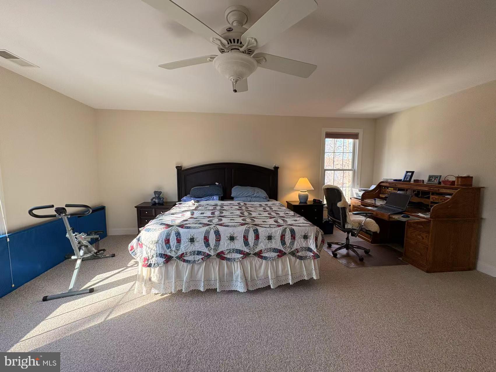 BAY HIGHLANDS - Residential