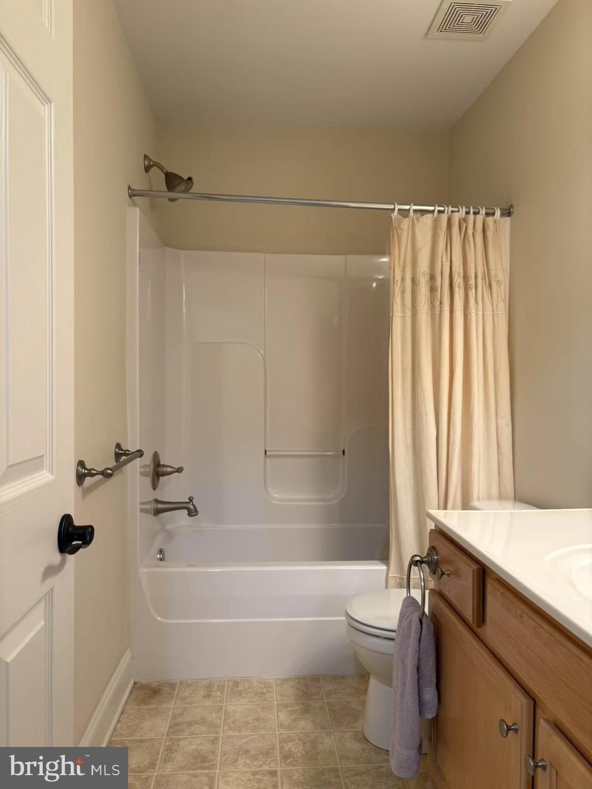 BAY HIGHLANDS - Residential