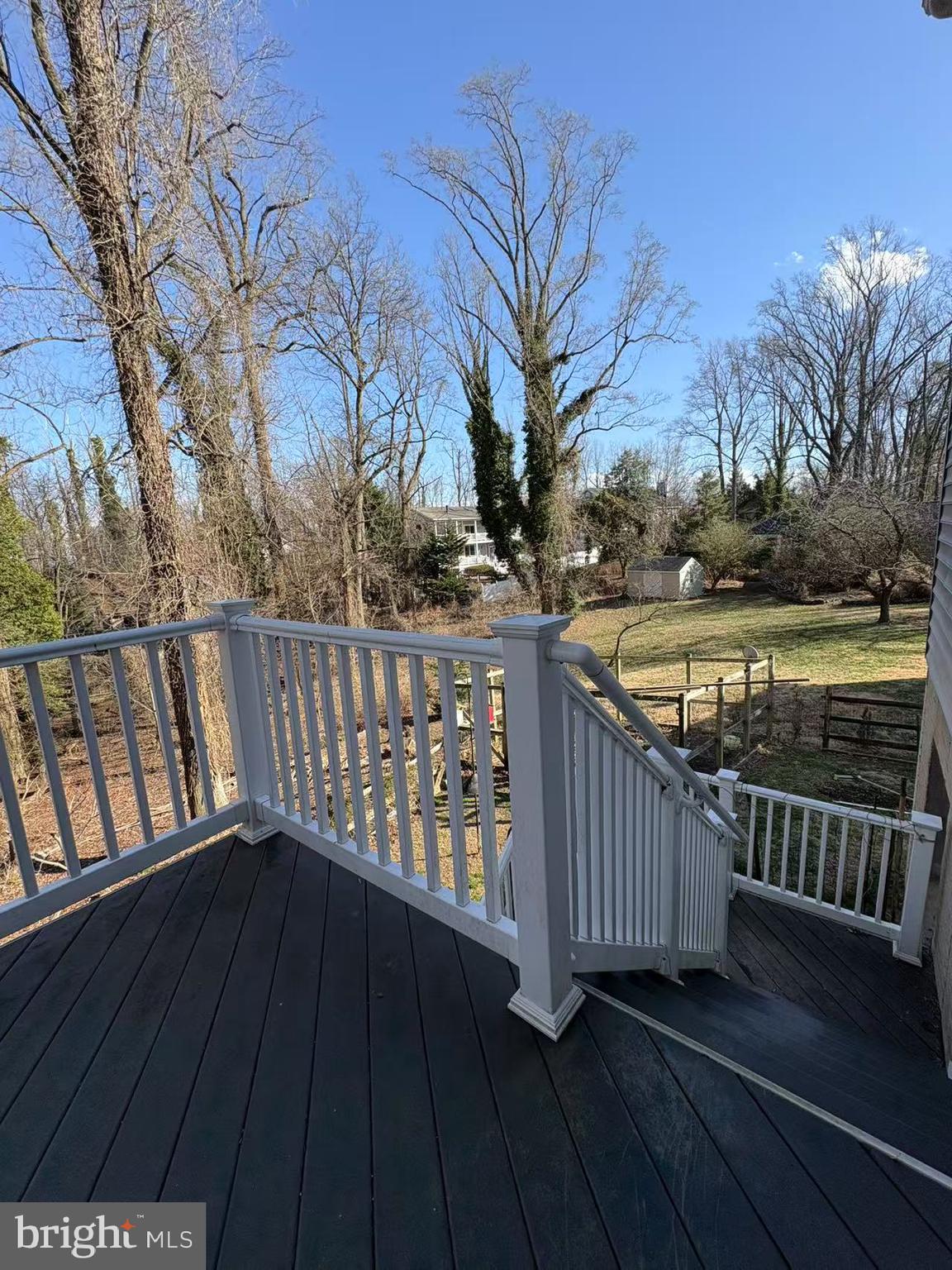 BAY HIGHLANDS - Residential