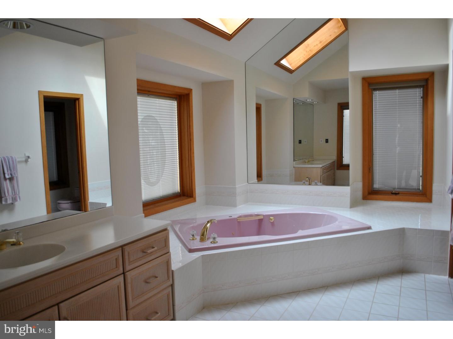 PENN OAKS ESTATES - Residential