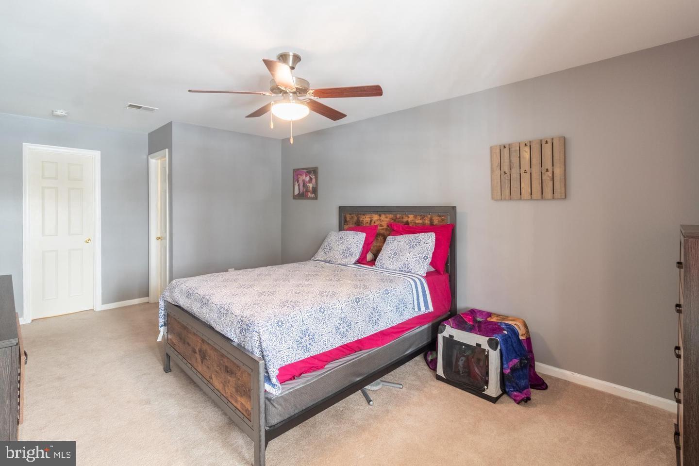 WATERS HOUSE - Residential Lease