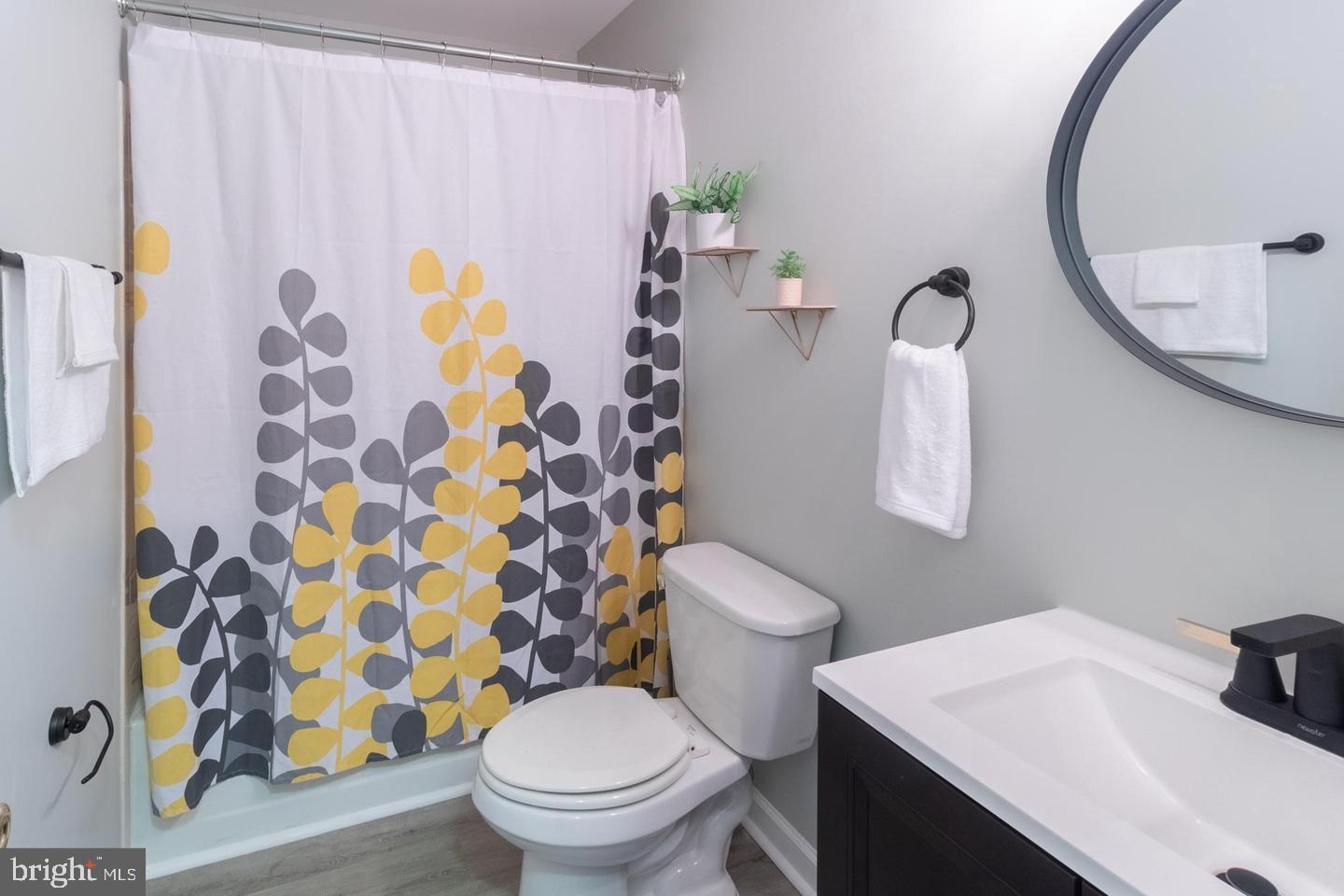 WATERS HOUSE - Residential Lease