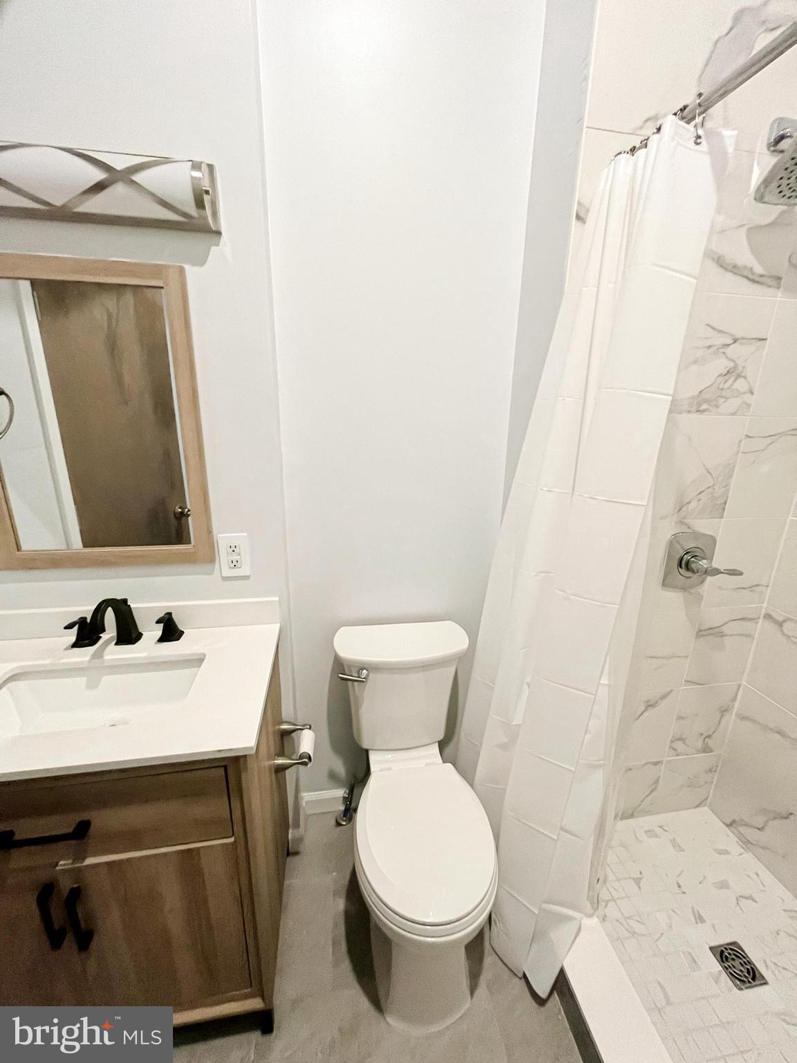 BELLA VISTA - Residential Lease