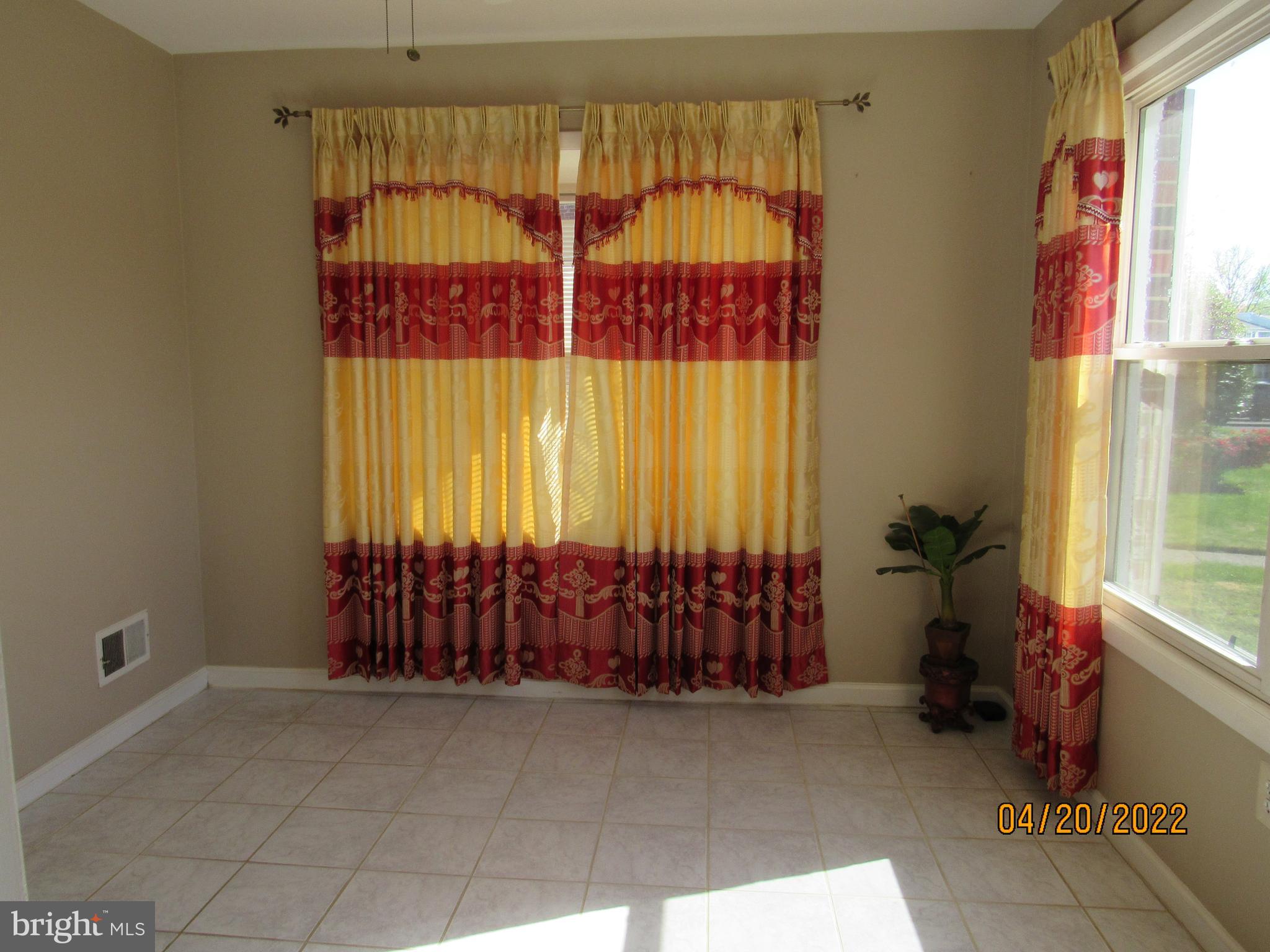 WILLOWBROOK - Residential