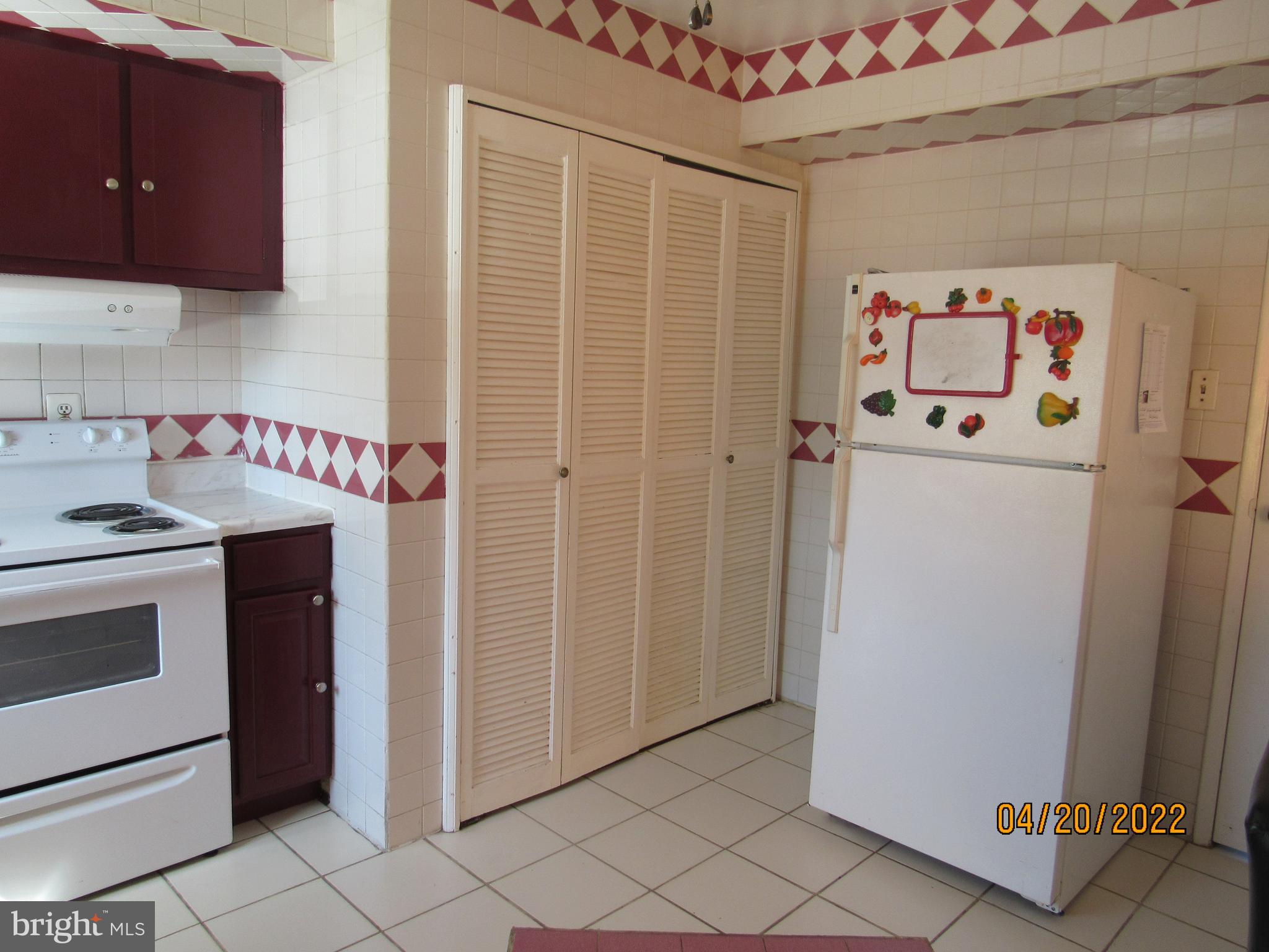 WILLOWBROOK - Residential