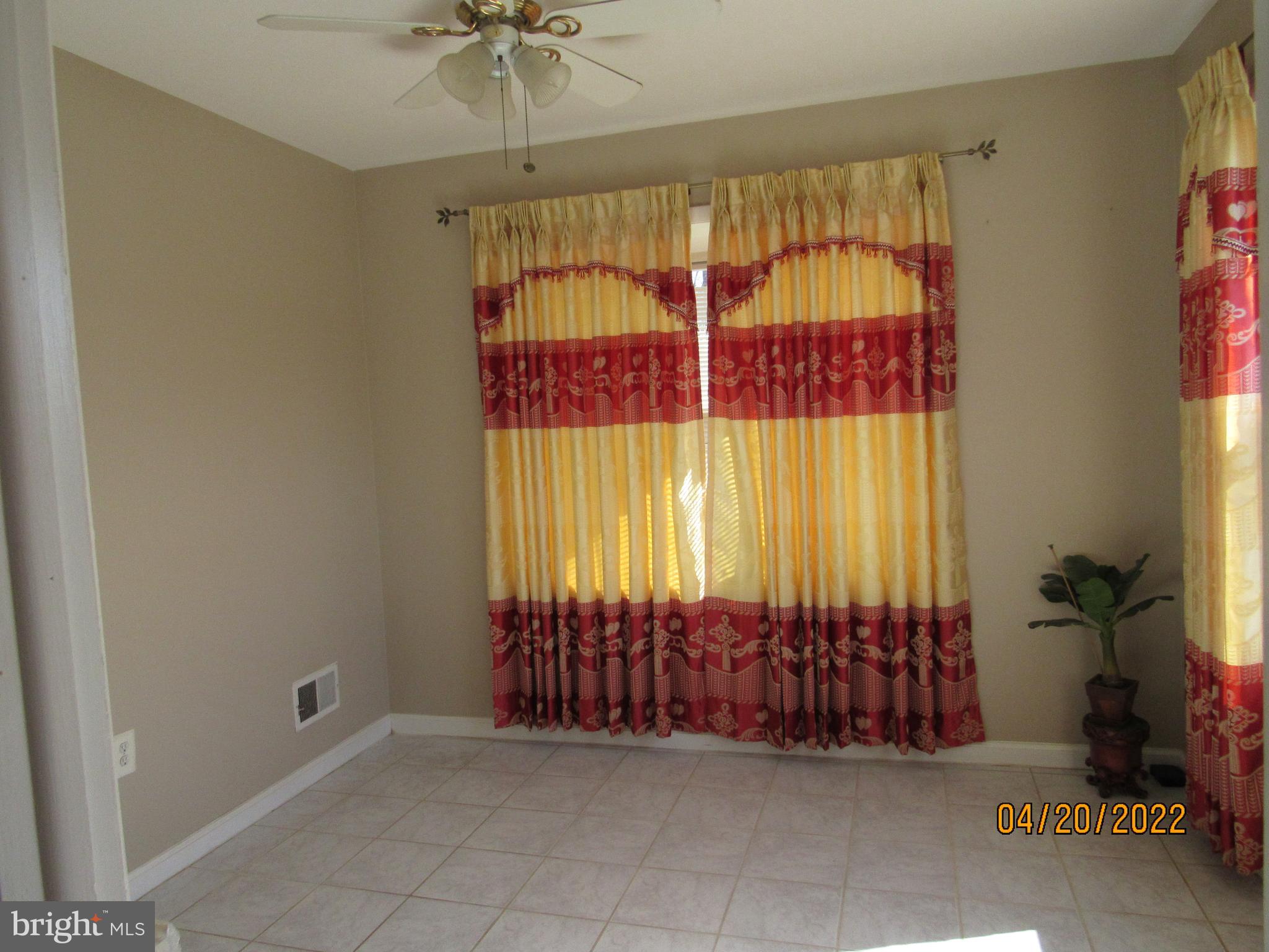 WILLOWBROOK - Residential