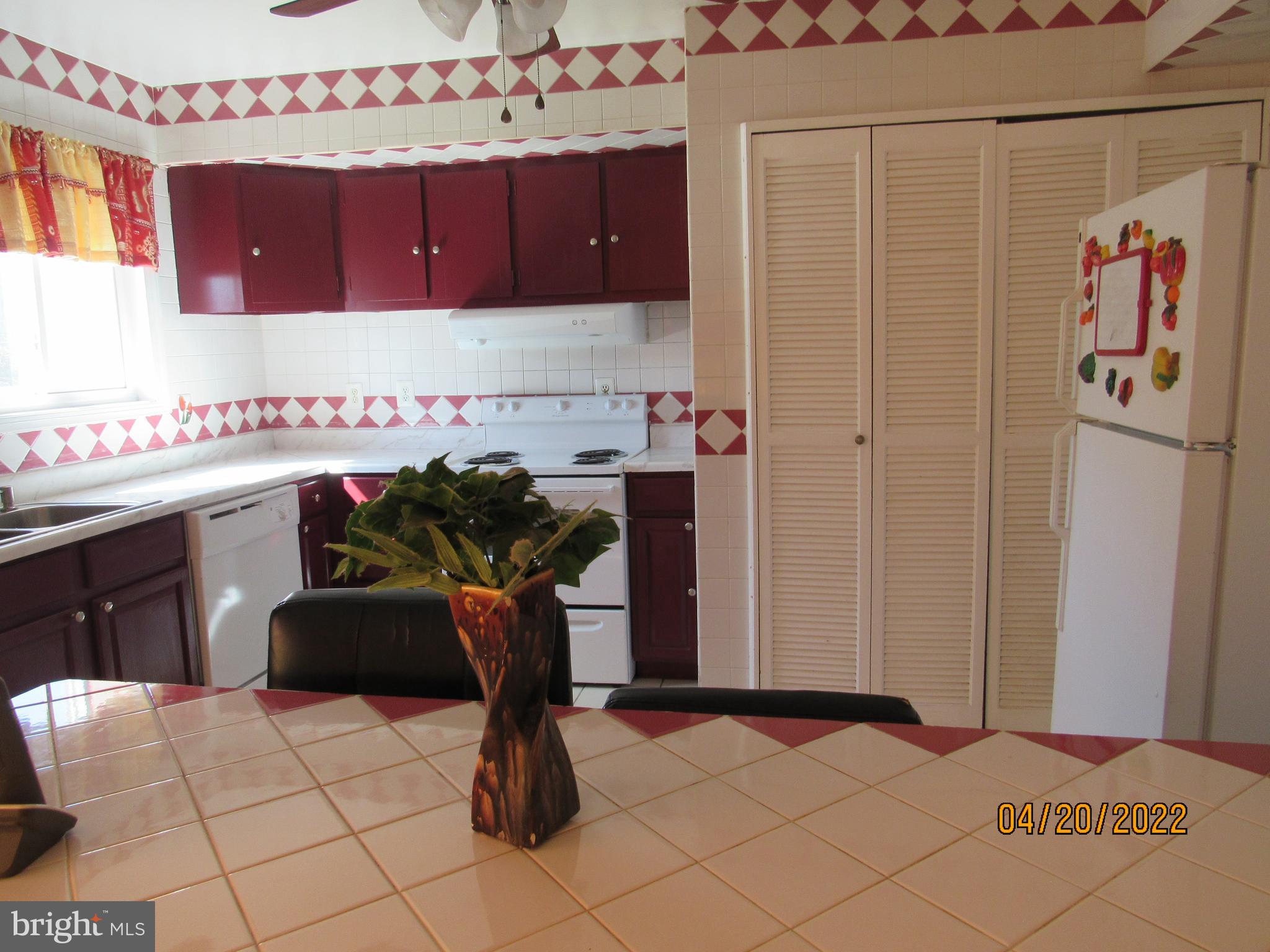 WILLOWBROOK - Residential