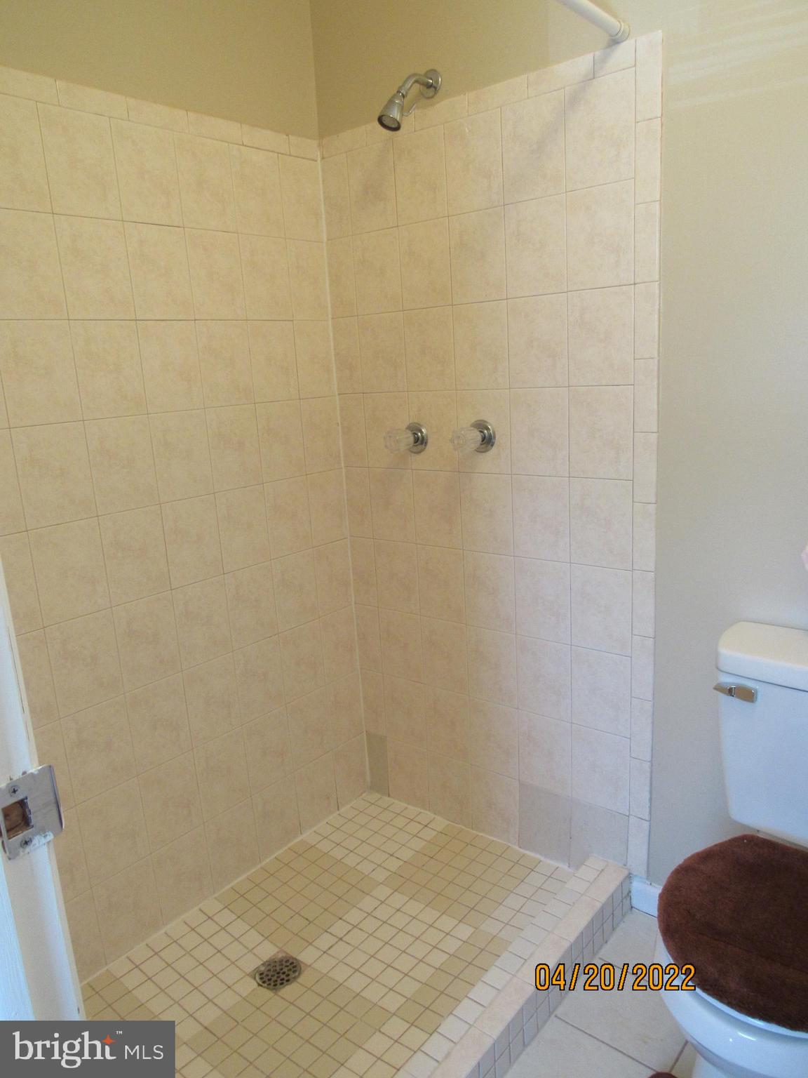 WILLOWBROOK - Residential