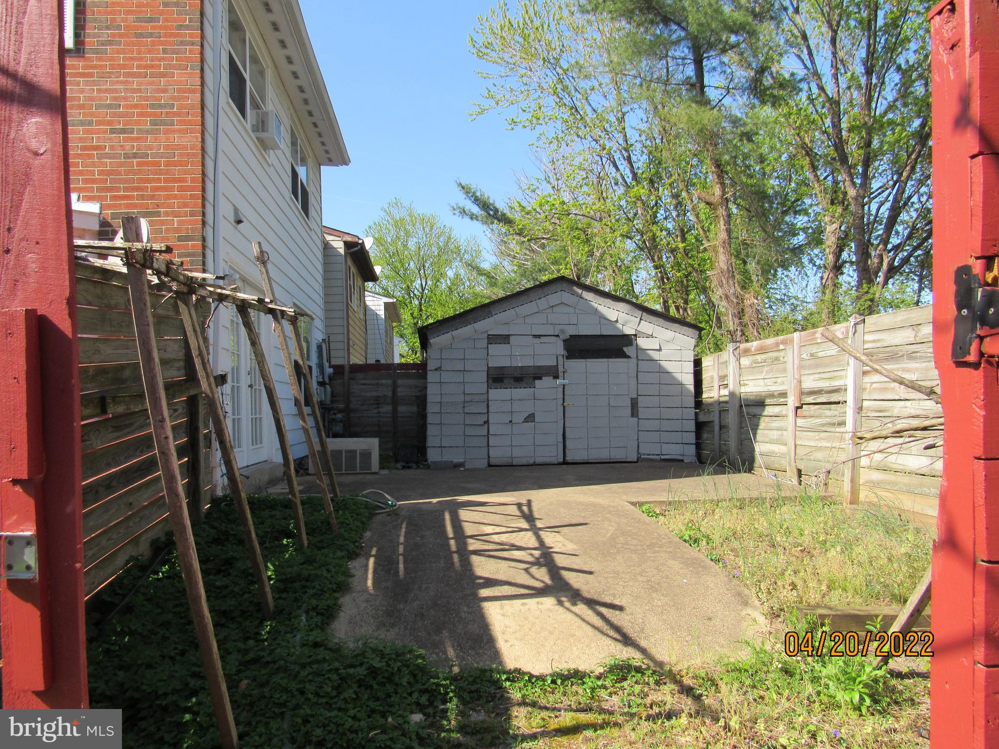 WILLOWBROOK - Residential