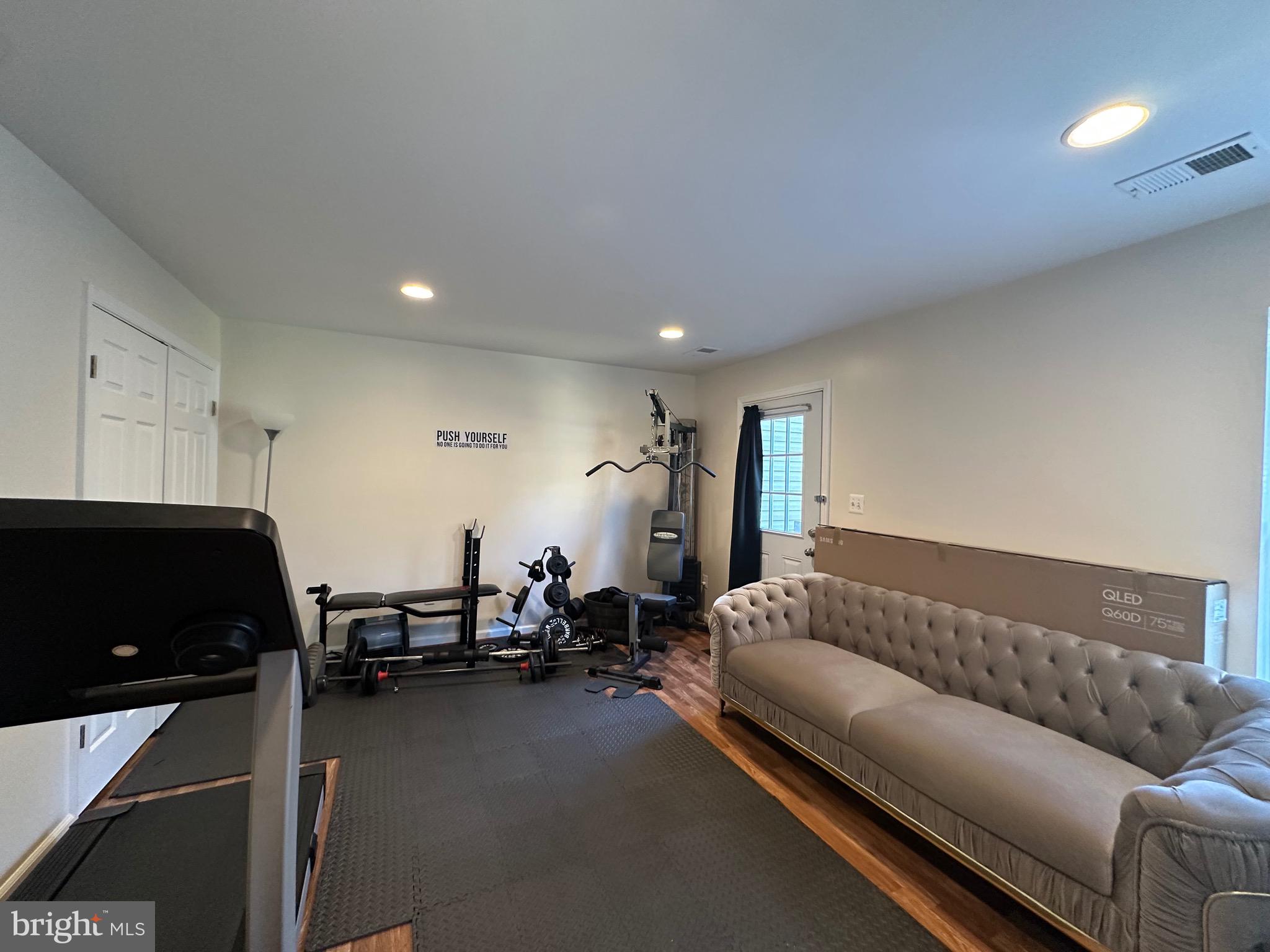 509 FRONTIER FORT LANE