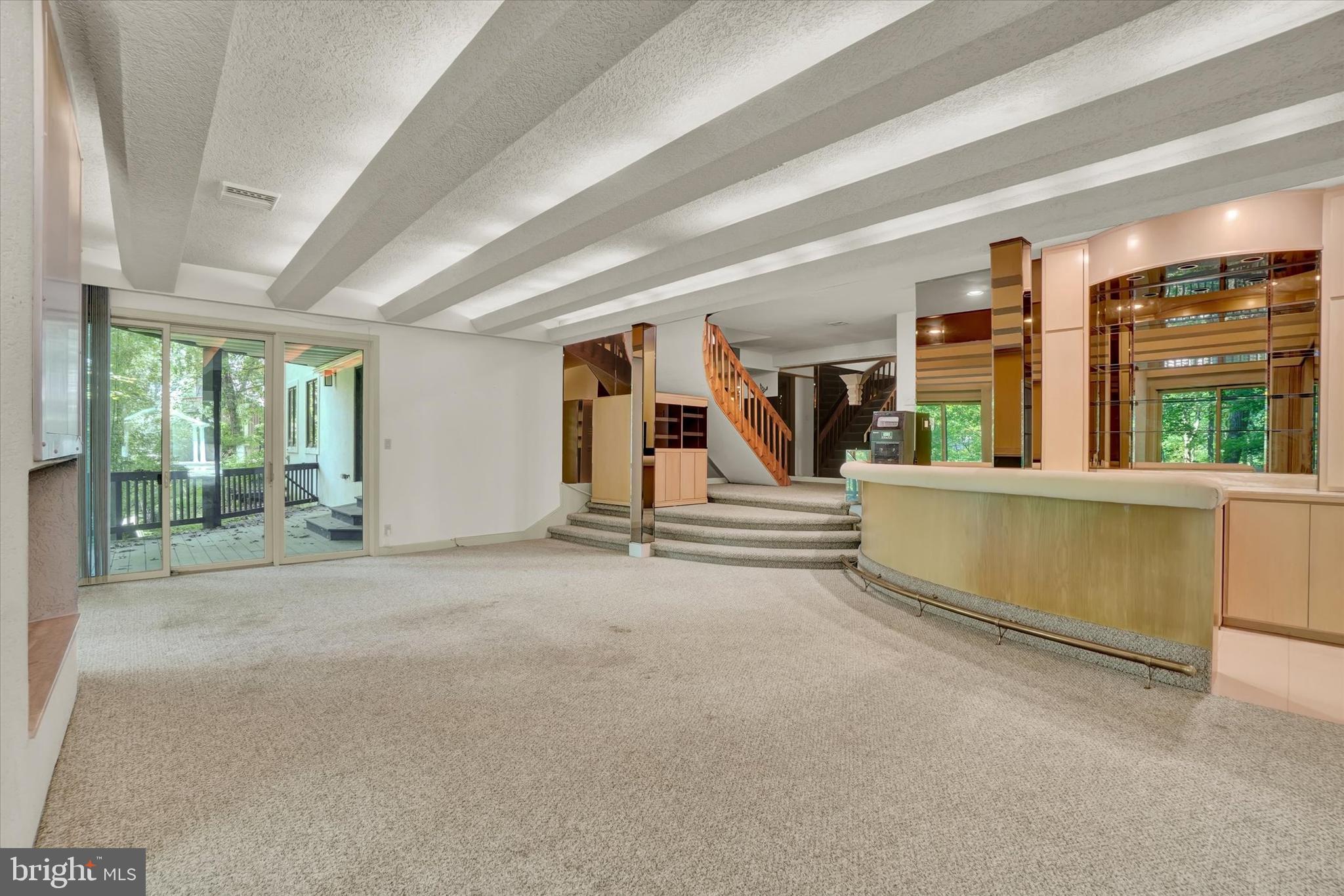 SPRINGETTS OAKS - Residential