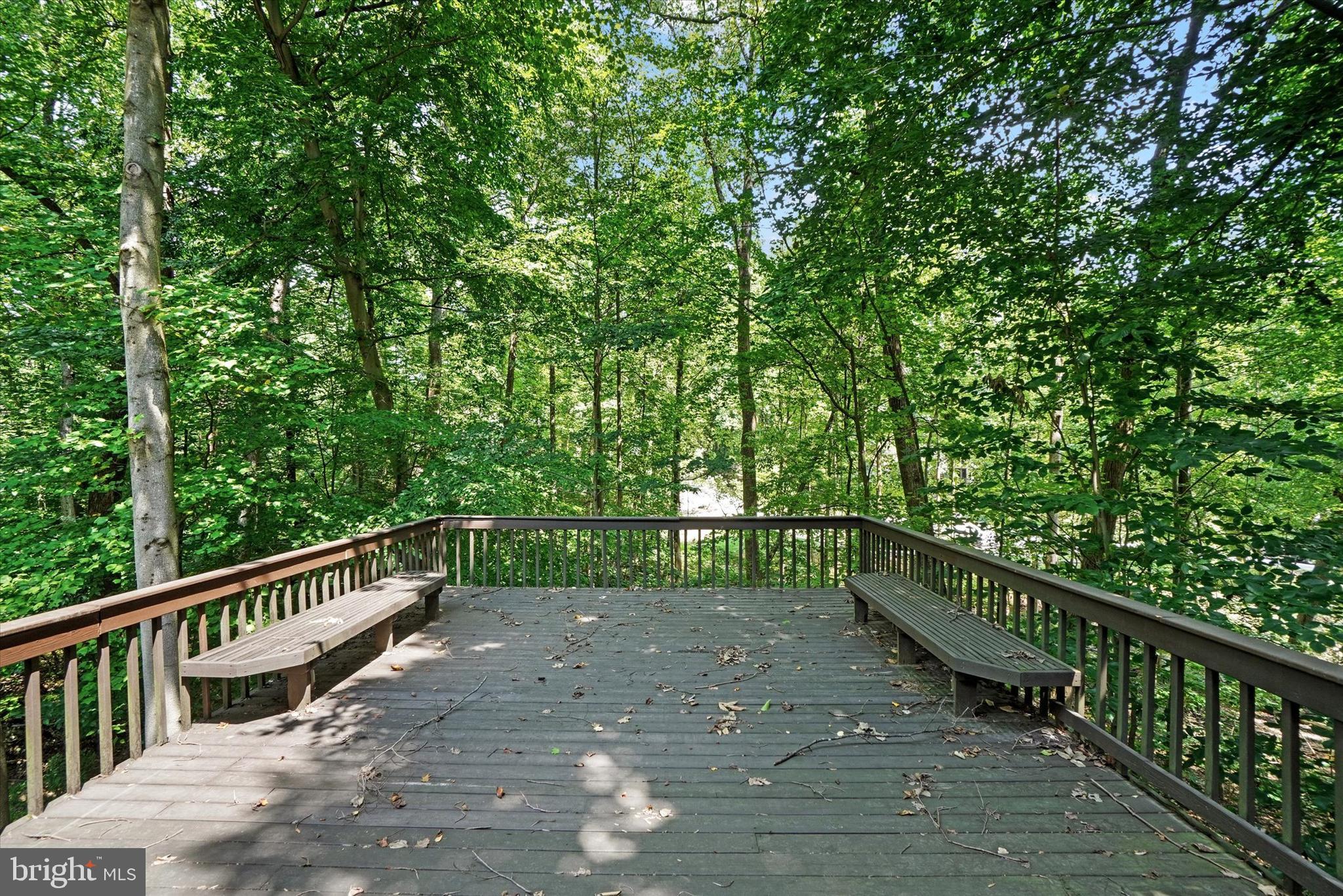 SPRINGETTS OAKS - Residential