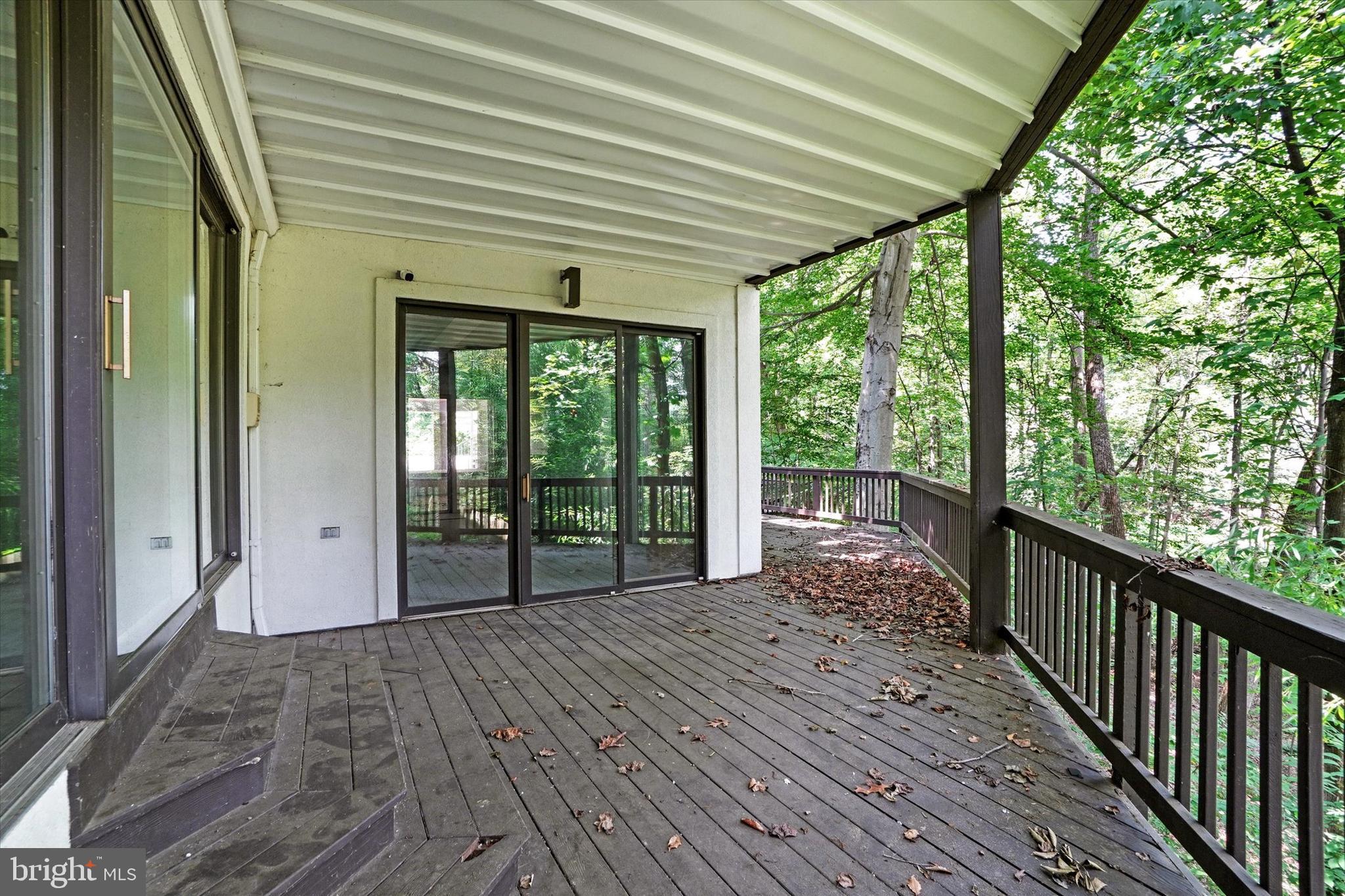 SPRINGETTS OAKS - Residential