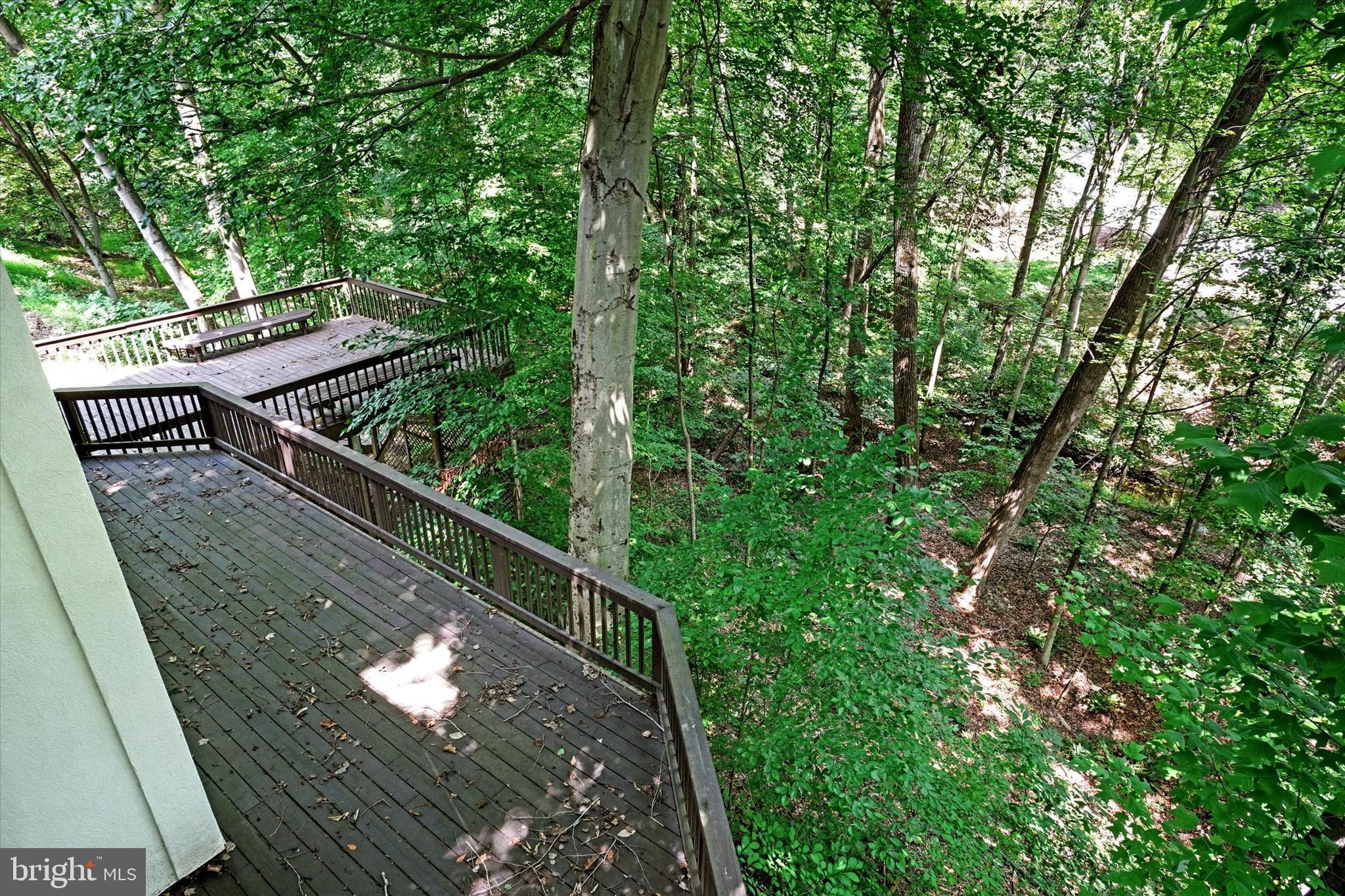 SPRINGETTS OAKS - Residential