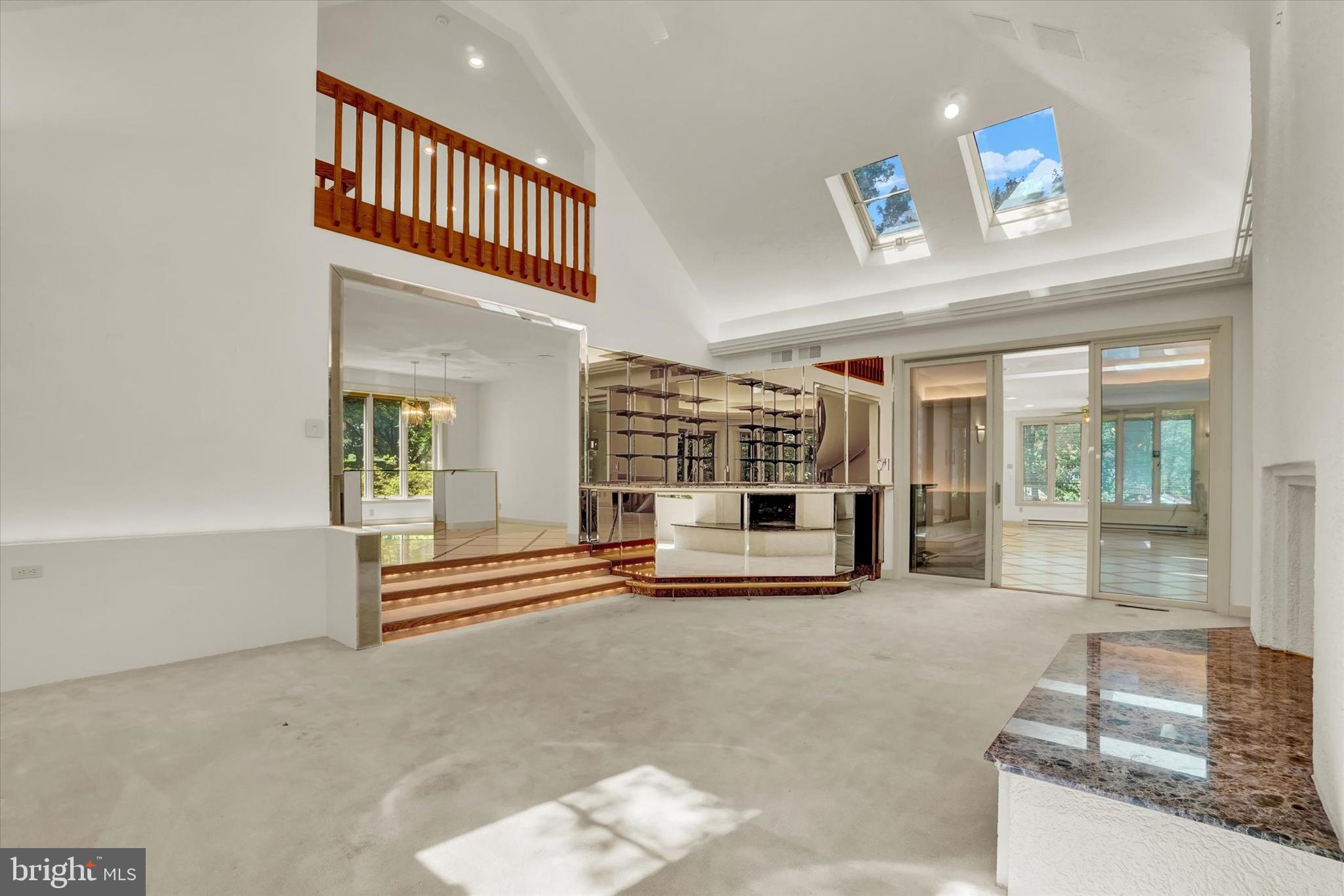 SPRINGETTS OAKS - Residential