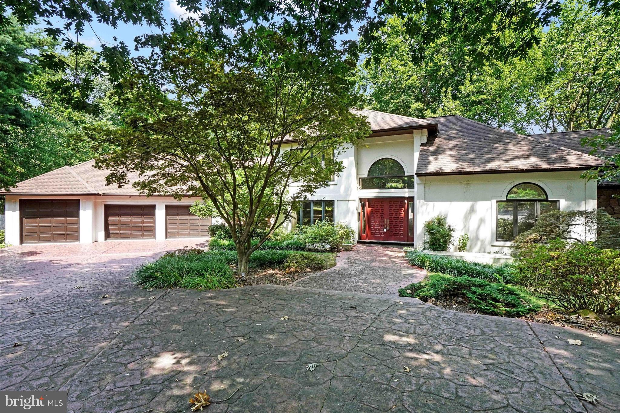 SPRINGETTS OAKS - Residential