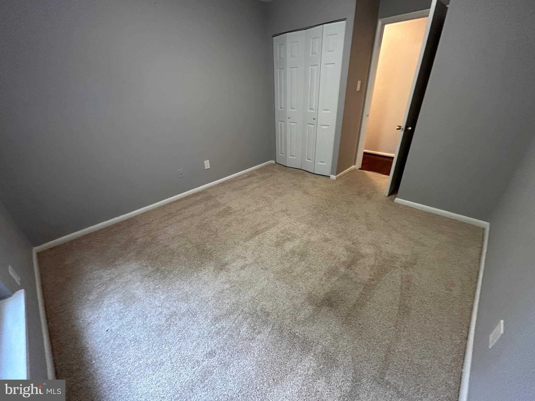 WOODBURN VILLAGE - Residential Lease