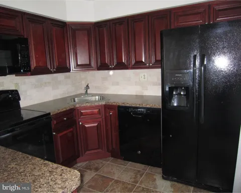 MLS: PABU2091500