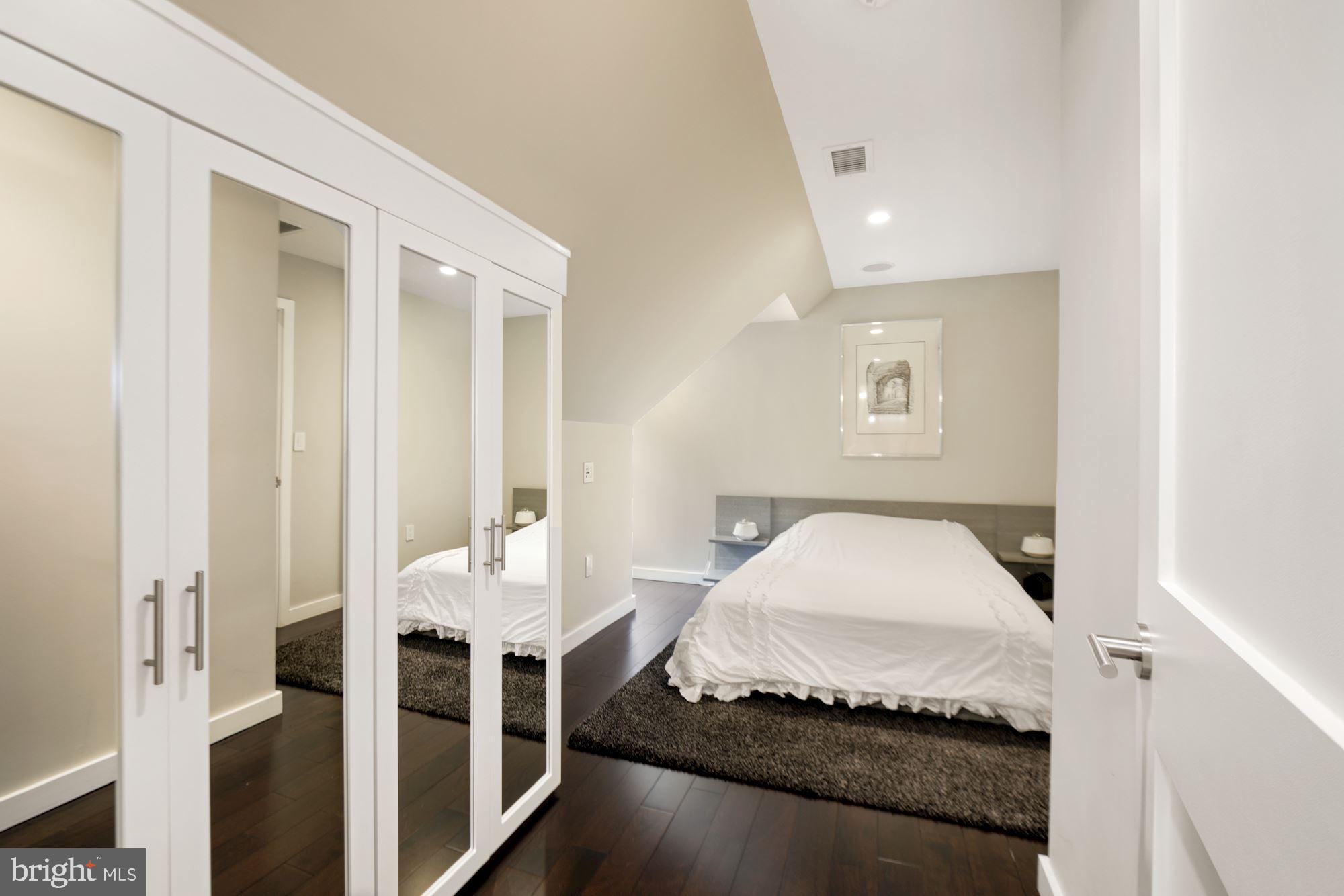 KENT - Residential