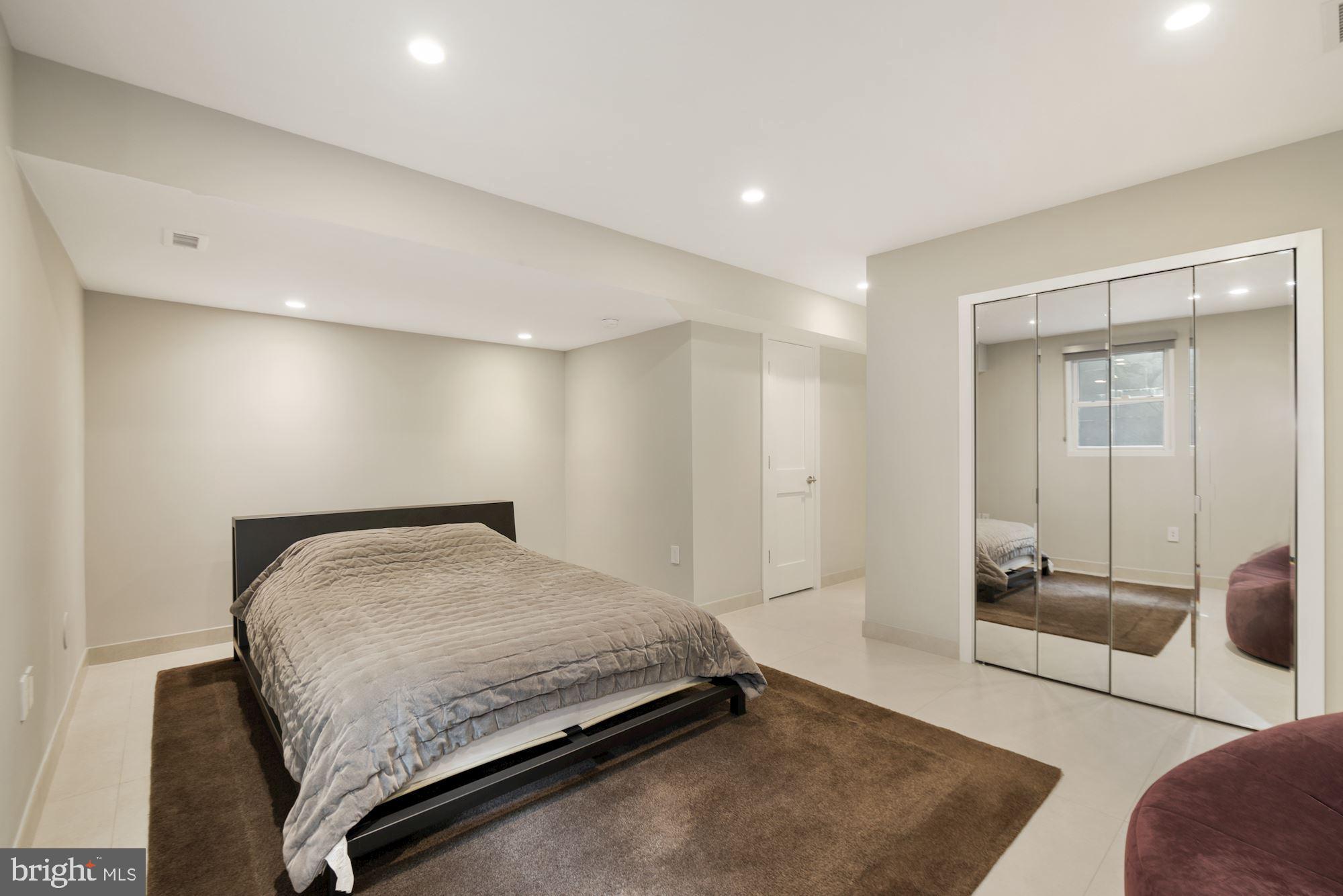 KENT - Residential