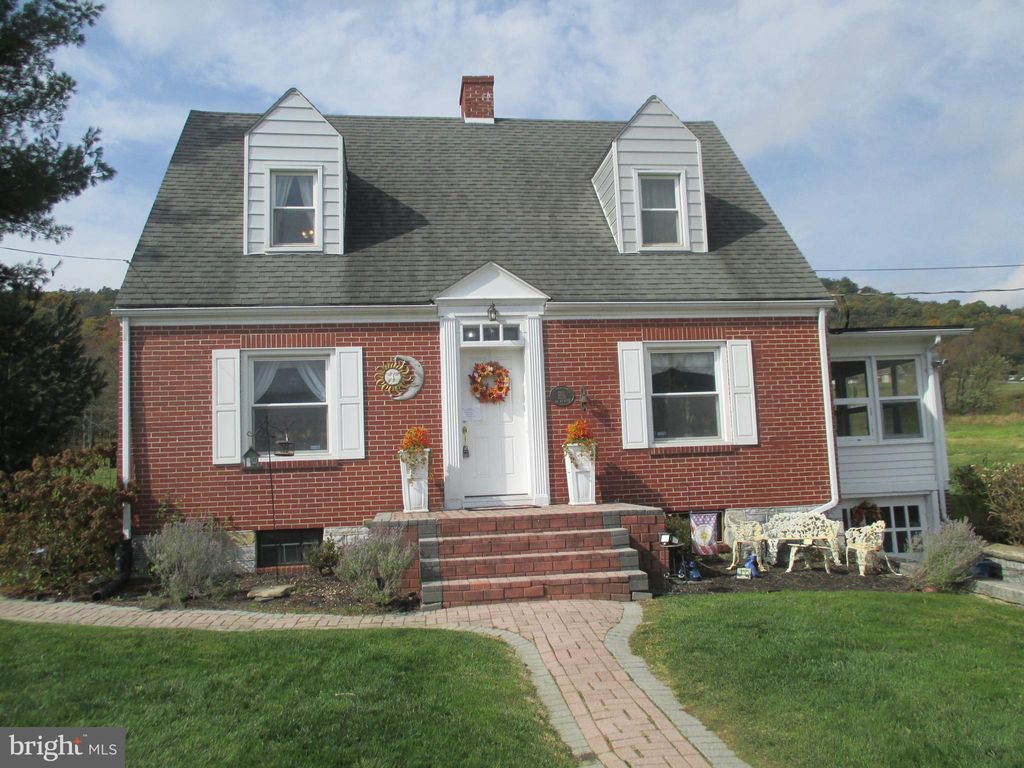 Photo of 25705 Great Cove Rd, MCCONNELLSBURG, PA 17233 (MLS # PAFU2001670)