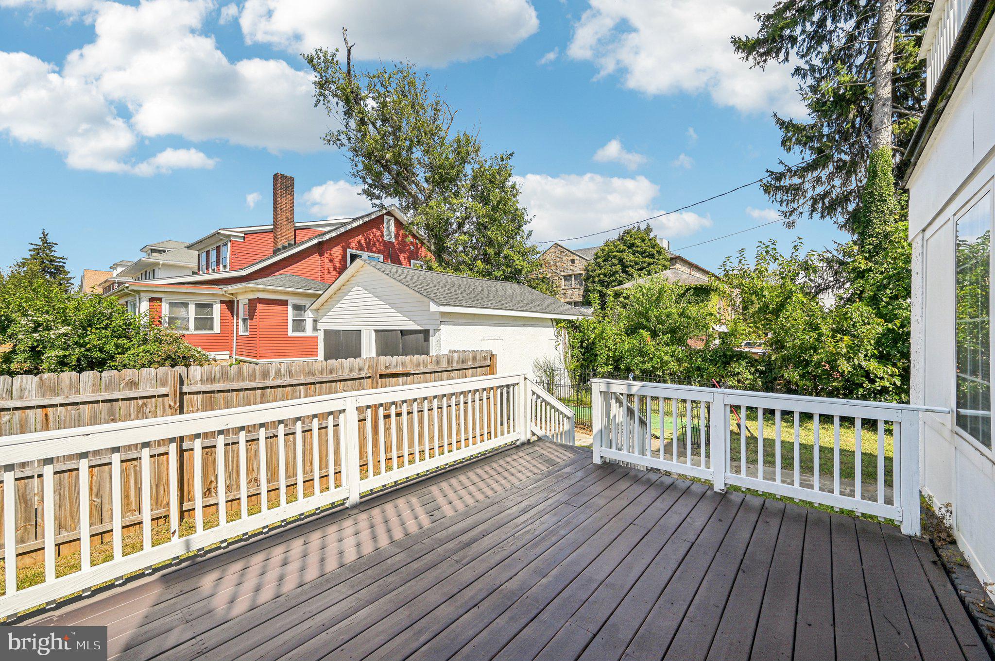 ASHBURTON HISTORIC DISTRICT - Residential
