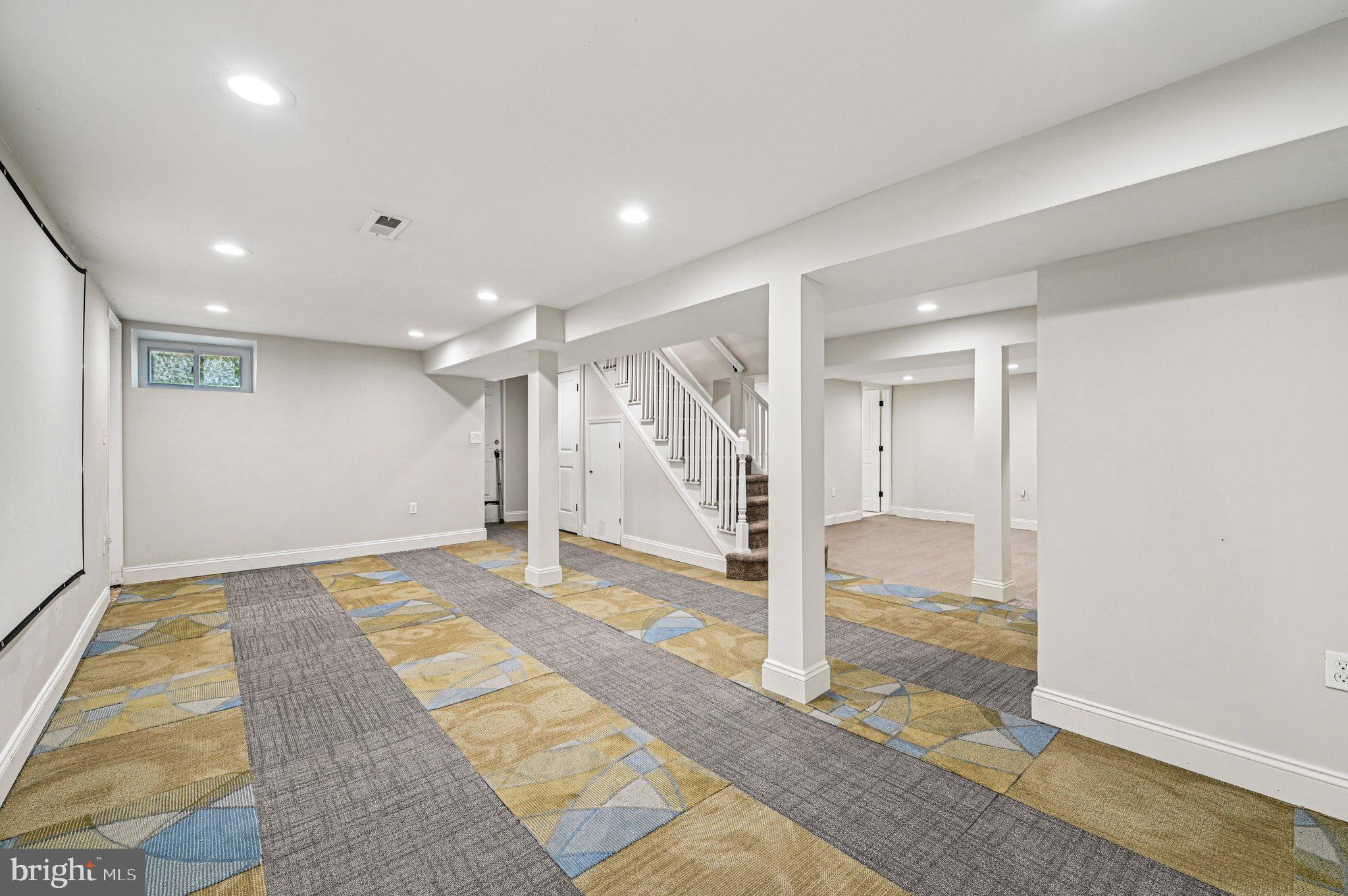 ASHBURTON HISTORIC DISTRICT - Residential