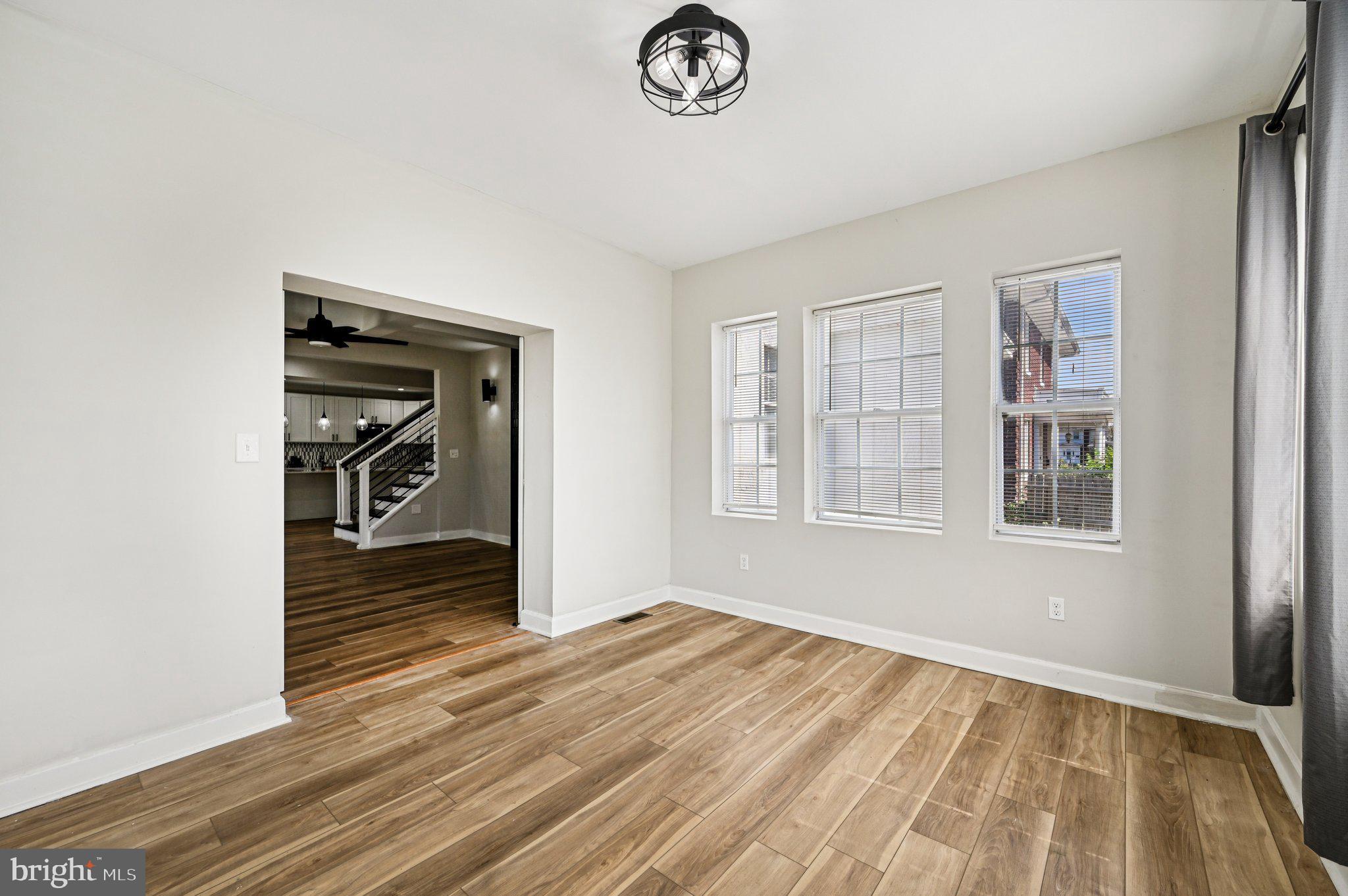 ASHBURTON HISTORIC DISTRICT - Residential
