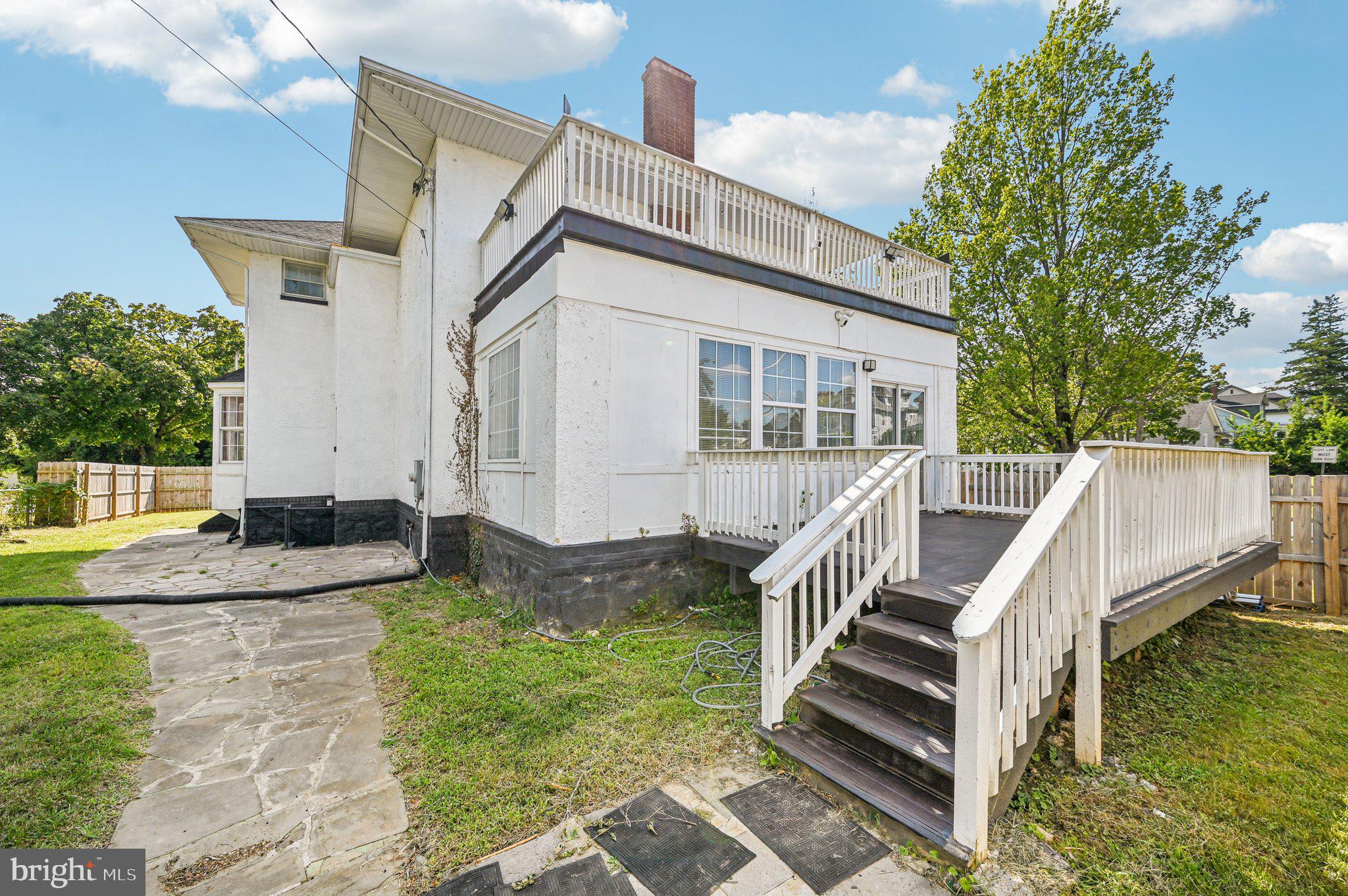 ASHBURTON HISTORIC DISTRICT - Residential