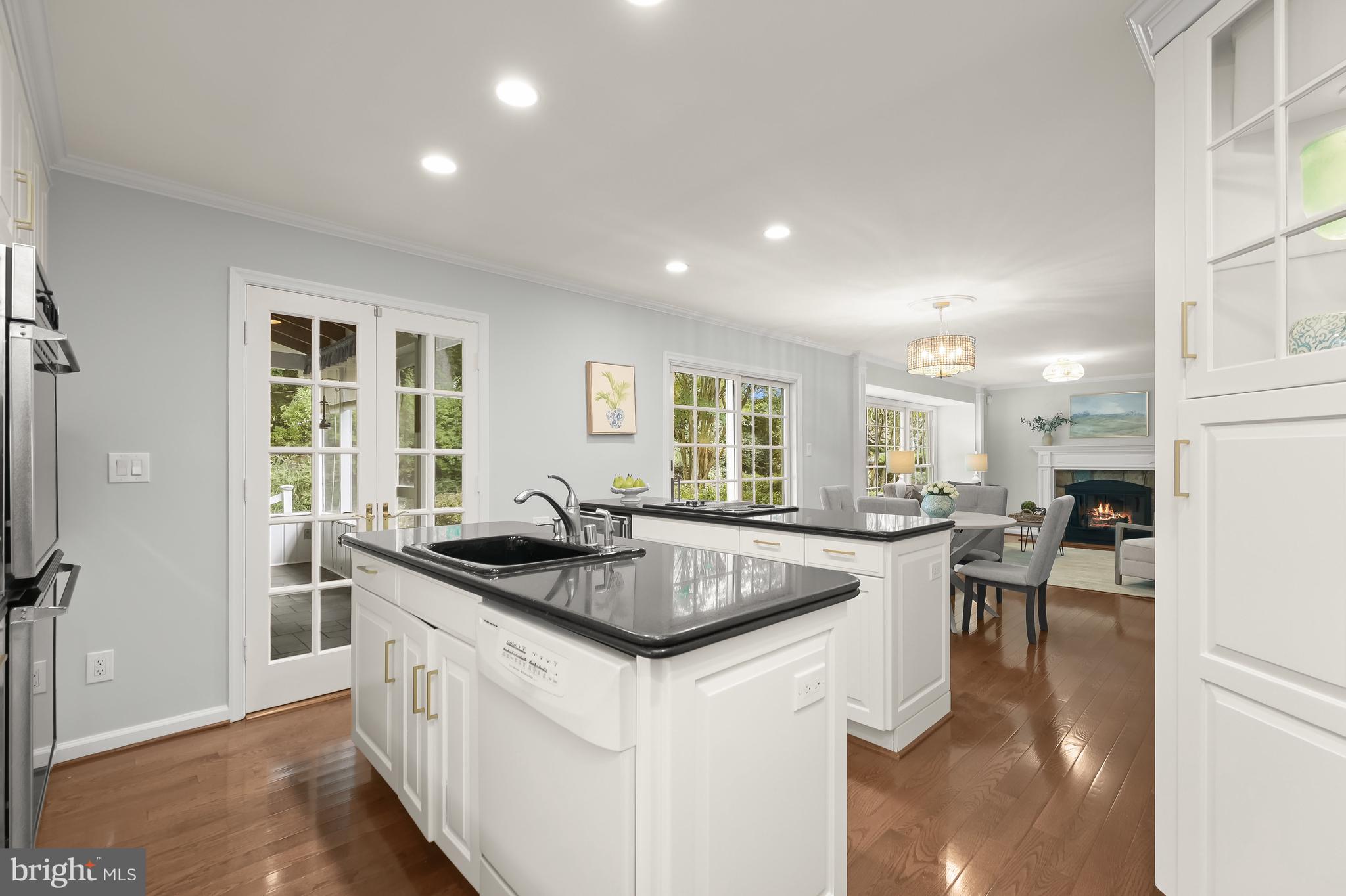 EAST GATE OF POTOMAC - Residential