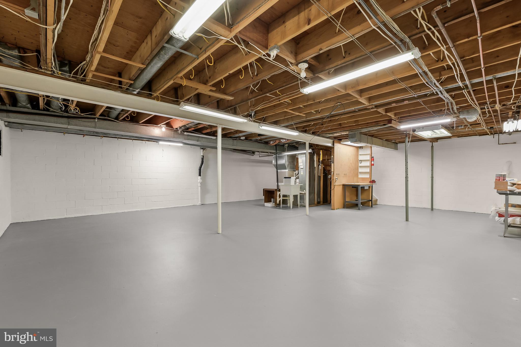 EAST GATE OF POTOMAC - Residential