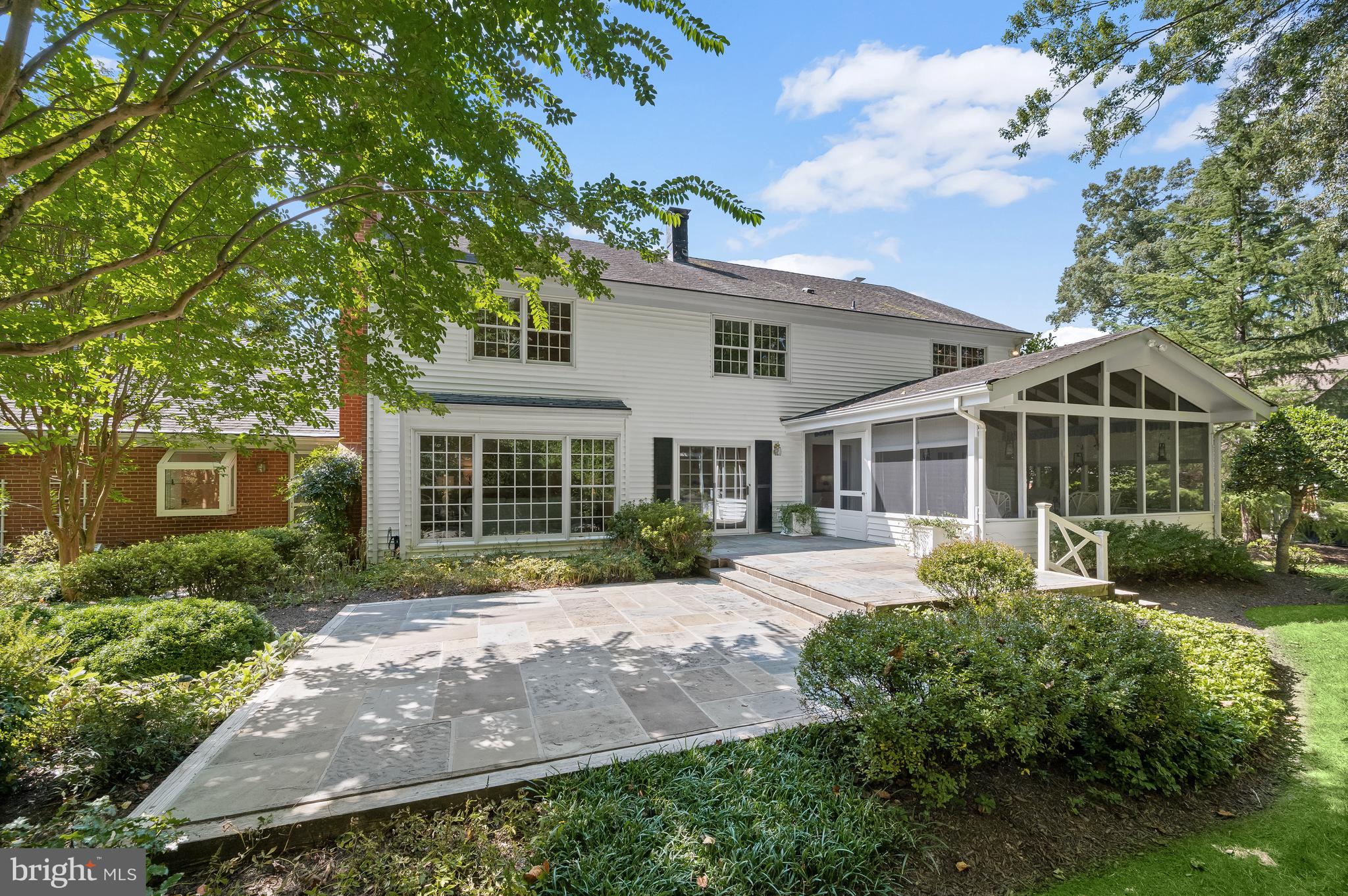 EAST GATE OF POTOMAC - Residential