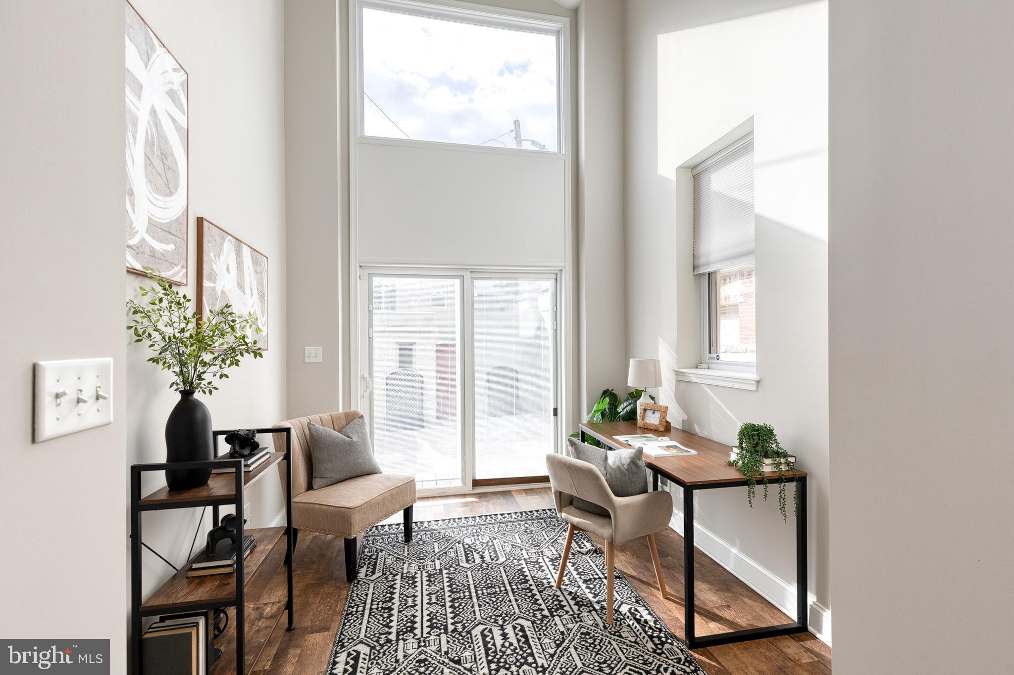 LITTLE ITALY - Residential