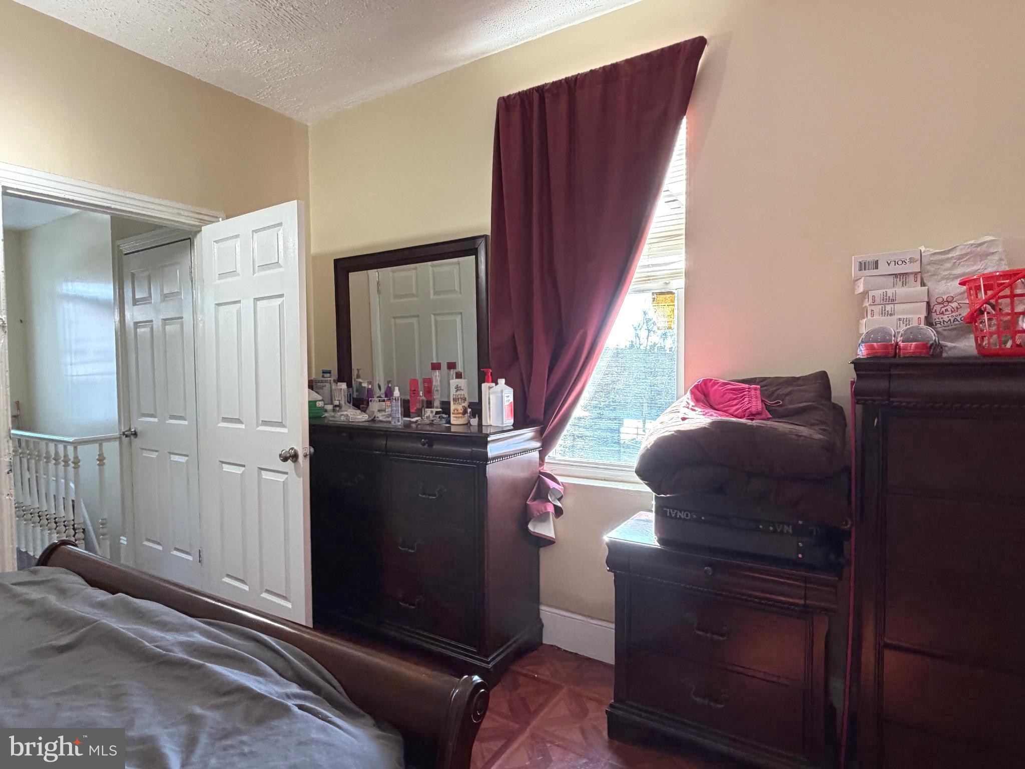 NORRIS SQUARE - Residential