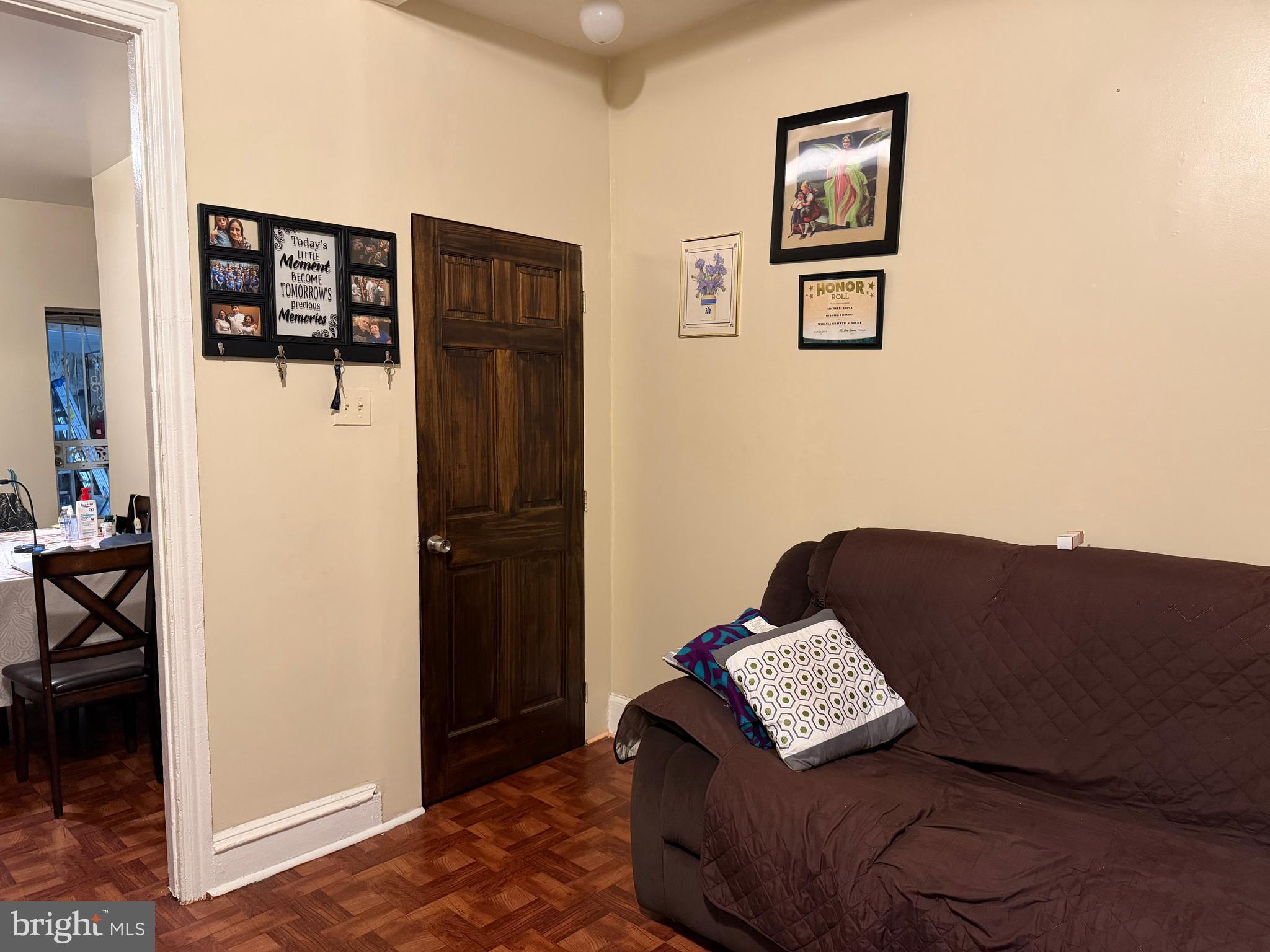 NORRIS SQUARE - Residential