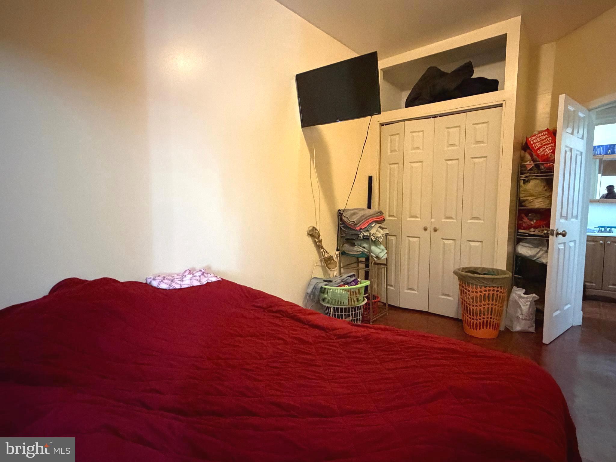 NORRIS SQUARE - Residential