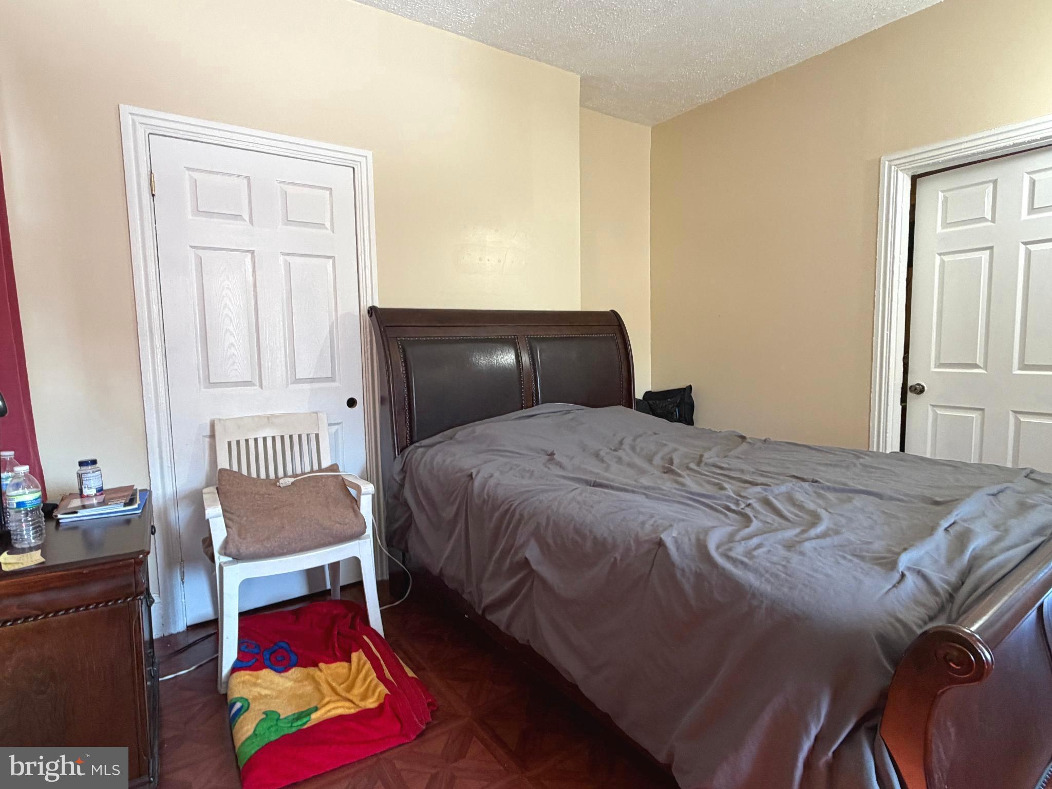 NORRIS SQUARE - Residential