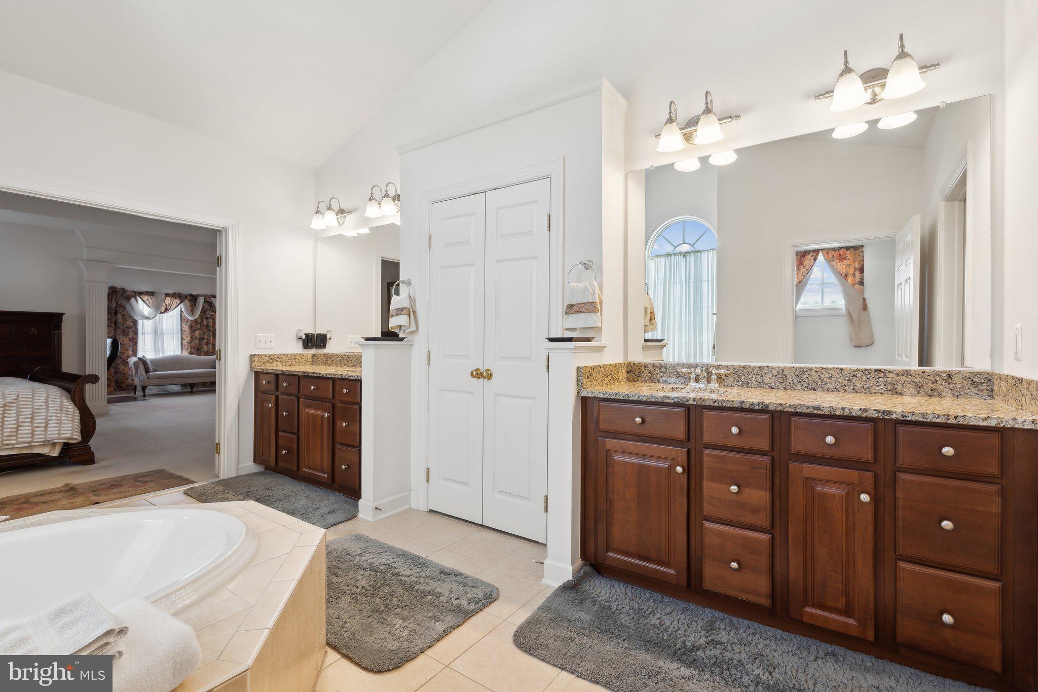 BROOKSIDE - Residential