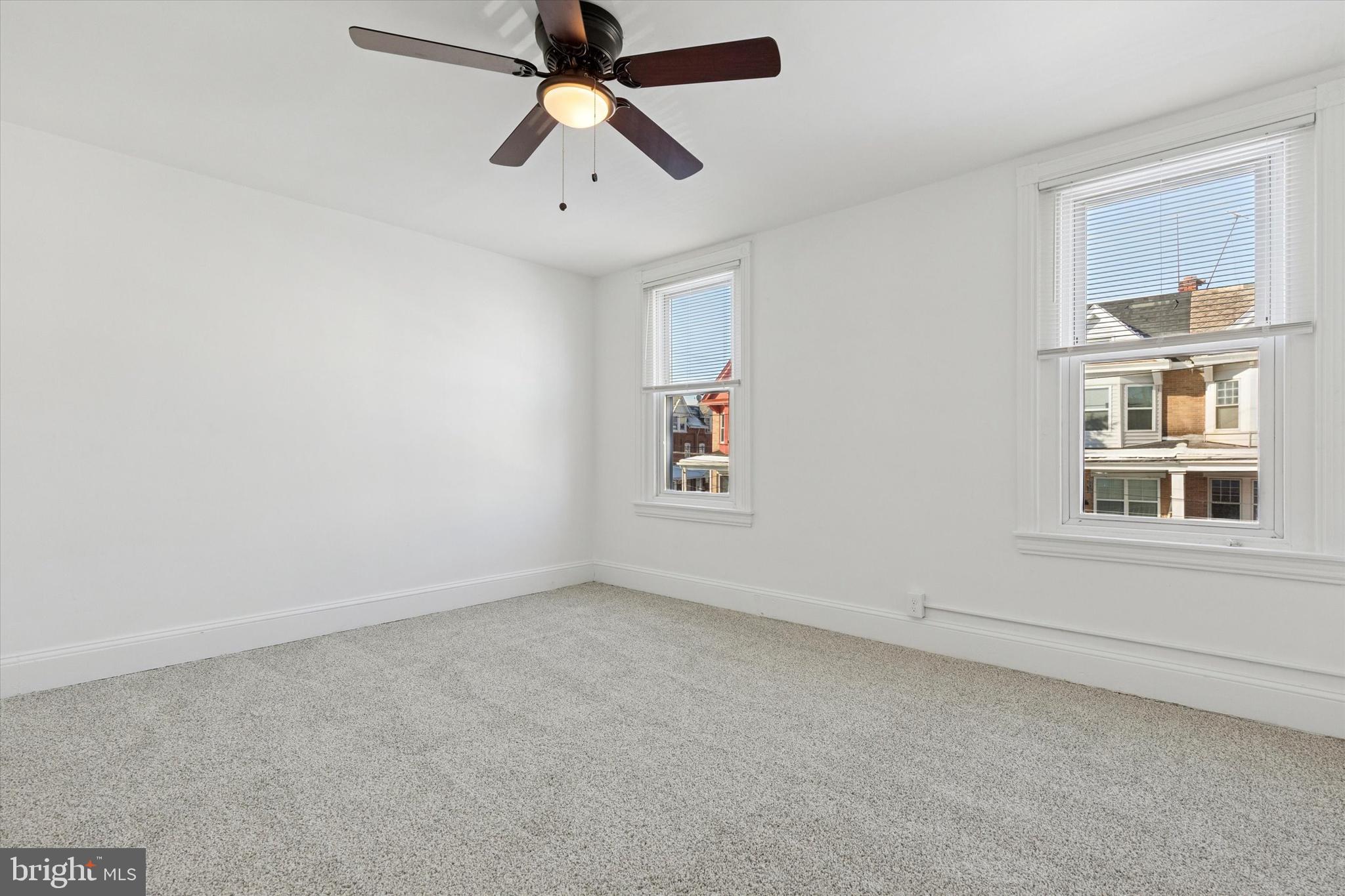 CHAPEL HILL MANOR - Residential