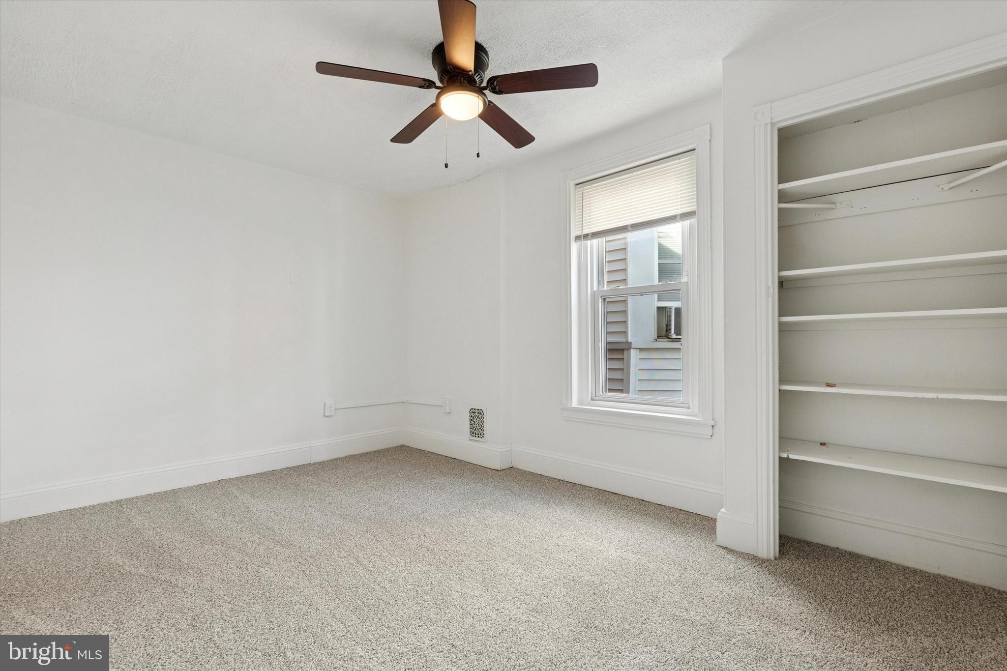 CHAPEL HILL MANOR - Residential